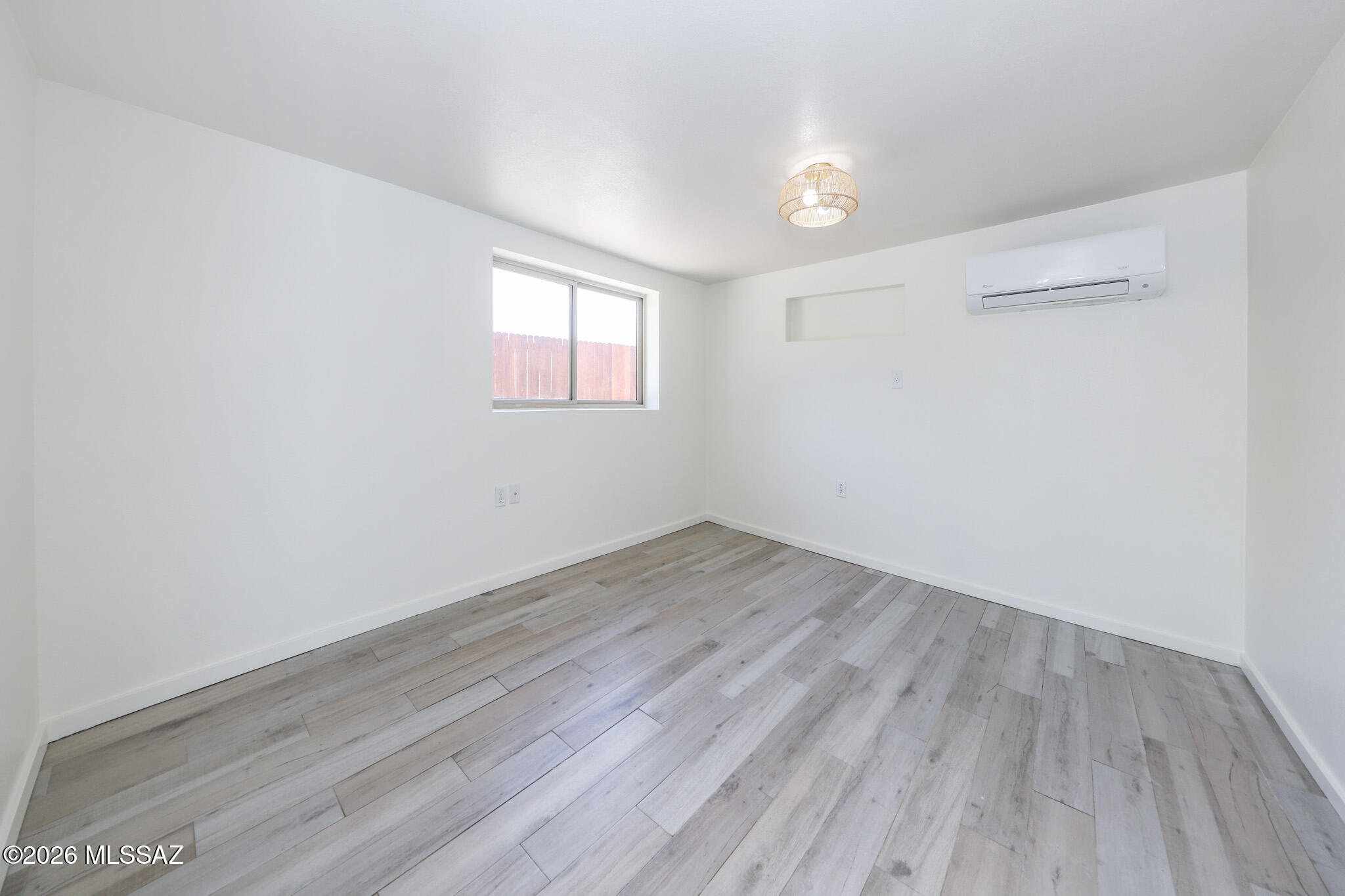 New Tucson Unit NO. 3 (1-3) - Residential