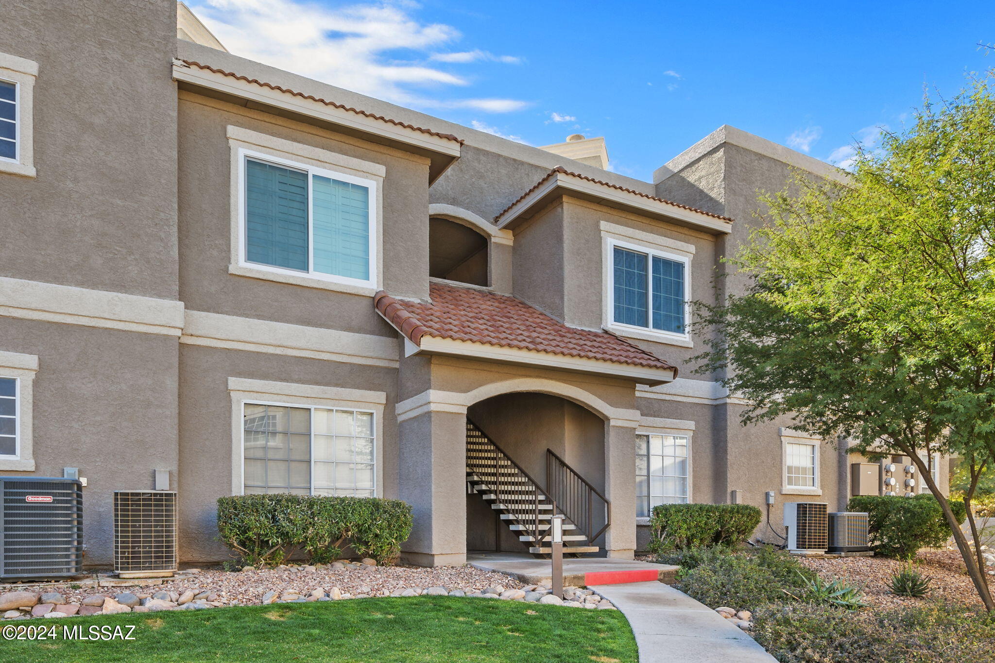 The Boulders at La Reserve Condominiums - Residential