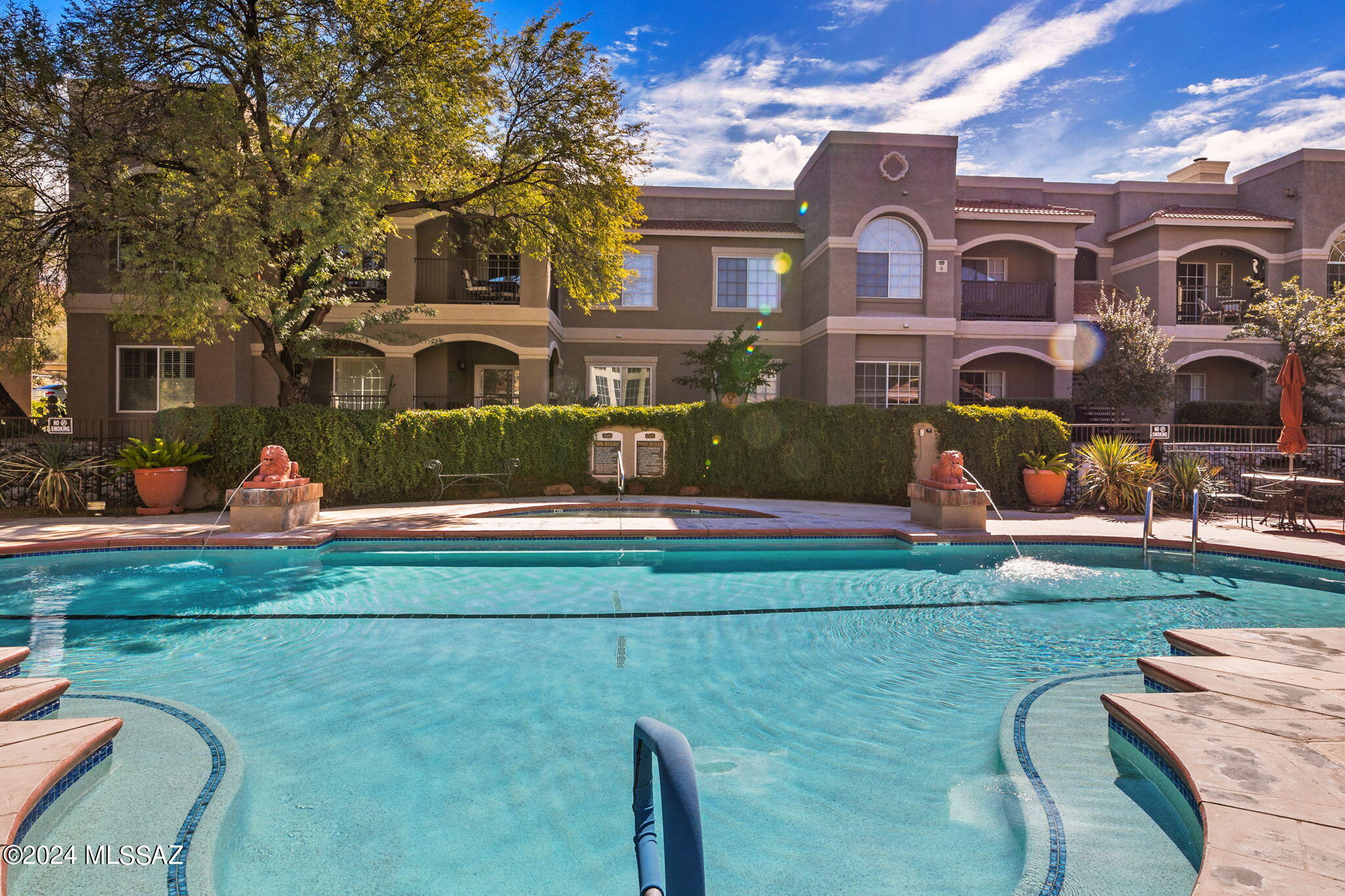 The Boulders at La Reserve Condominiums - Residential
