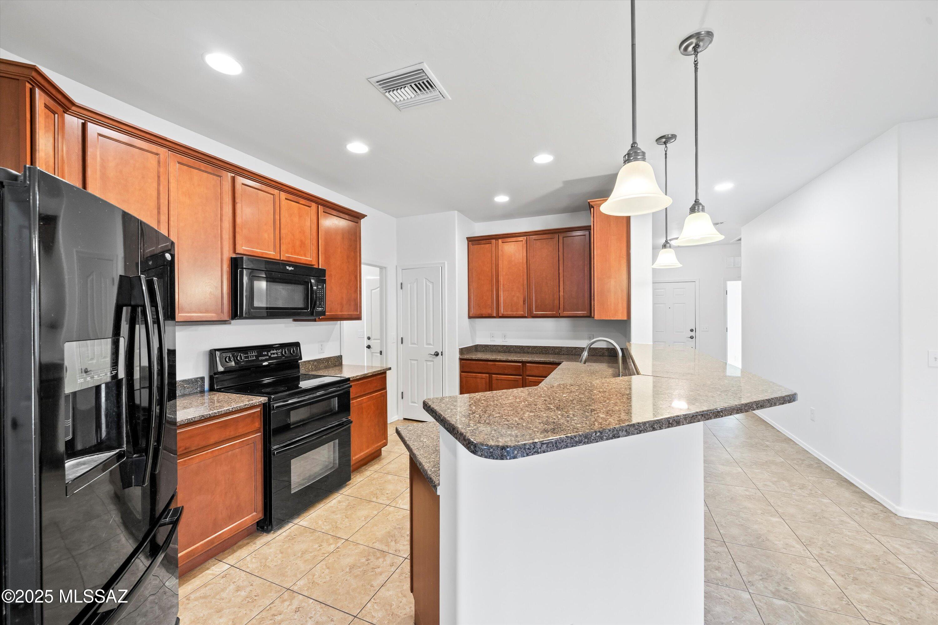 Countryside Manor (1-52) - Residential