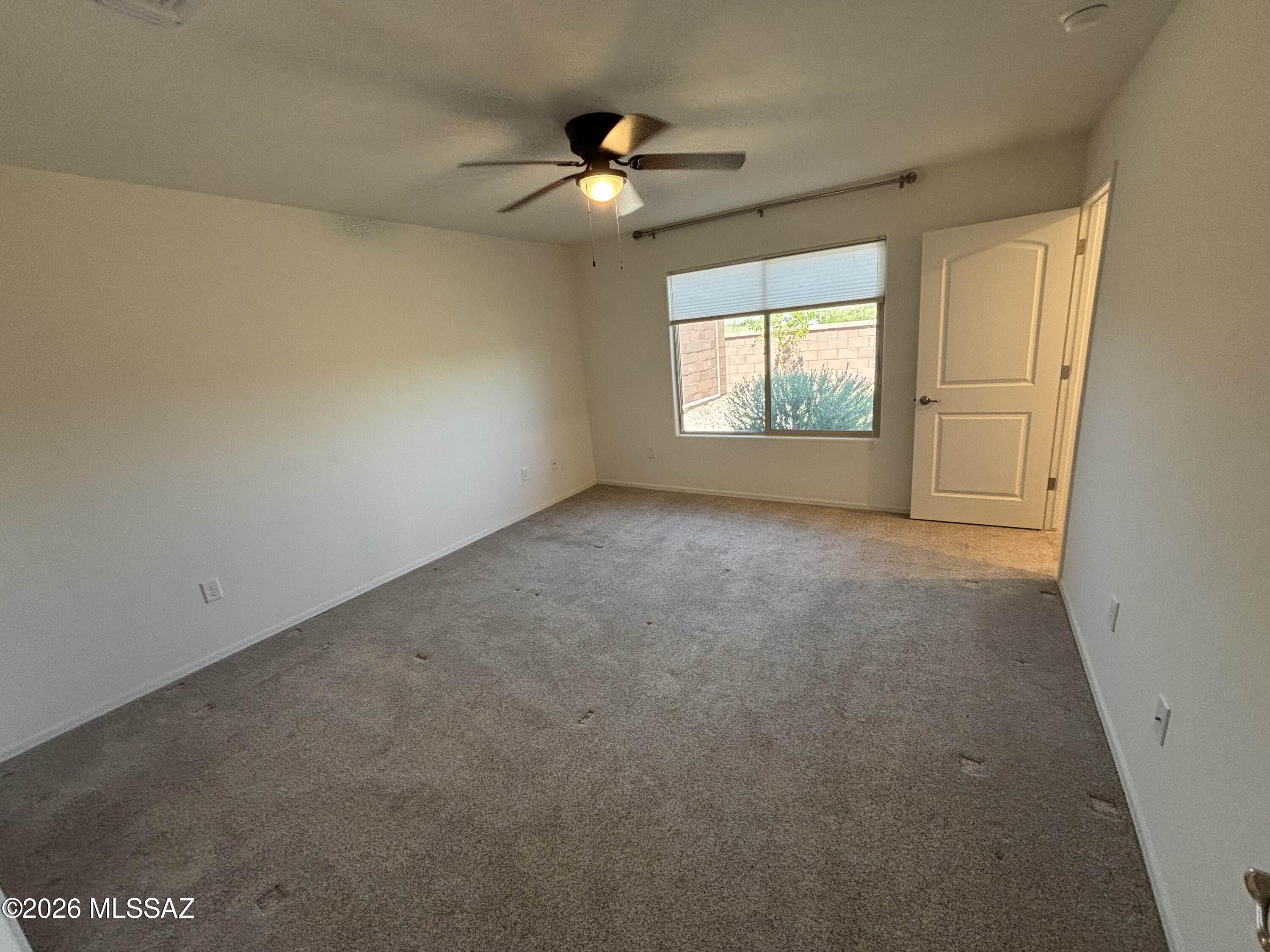 Vista Del Oro (1-108) - Residential Lease