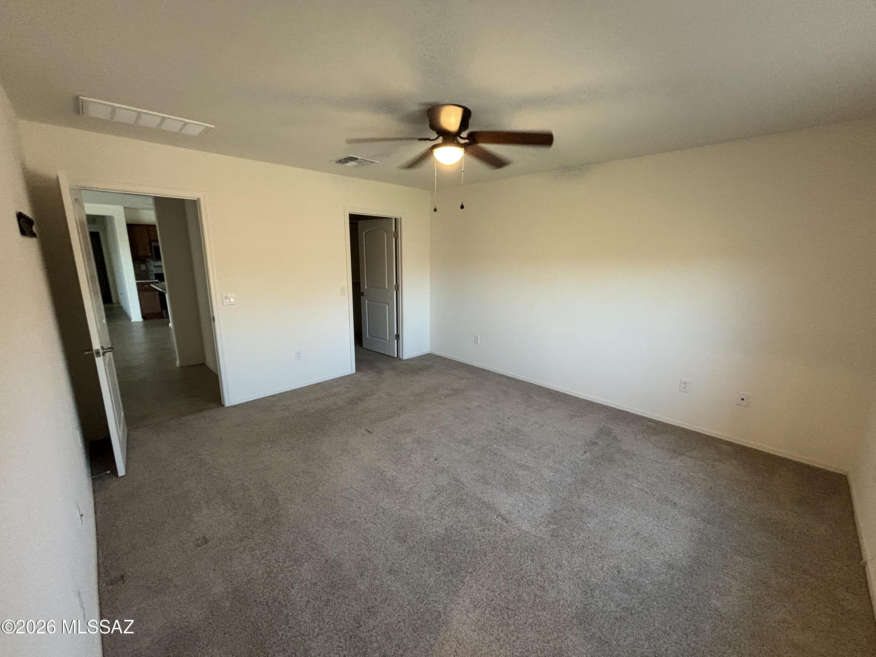 Vista Del Oro (1-108) - Residential Lease