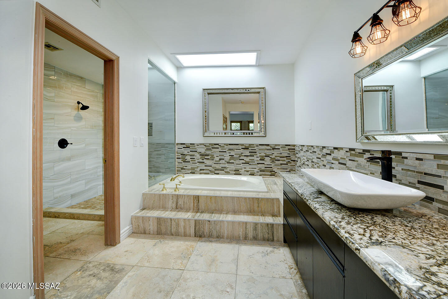 El Diamante Townhomes (1-15) - Residential