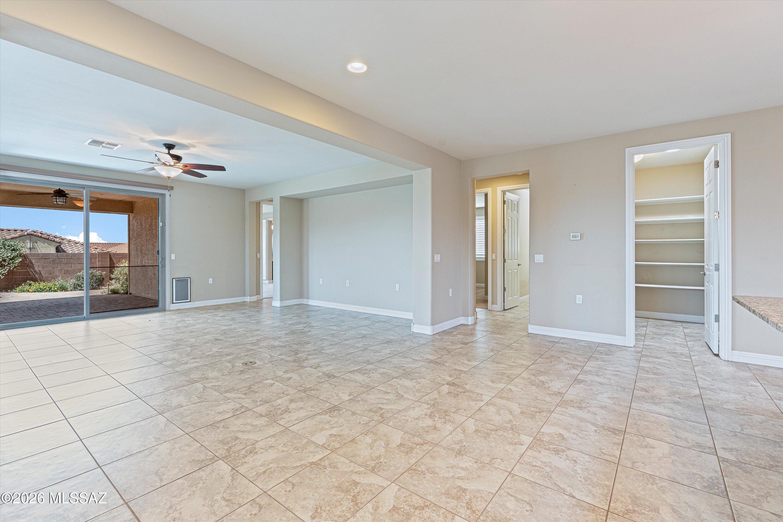 Del Webb at Rancho Del Lago Phase II SQ20112850077 - Residential