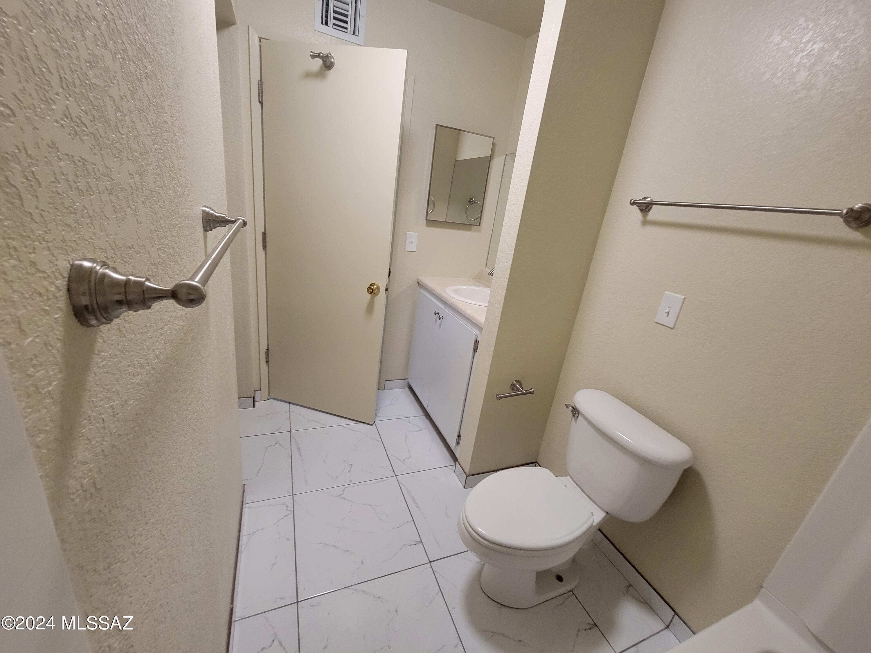 Coronado Heights - Residential Lease