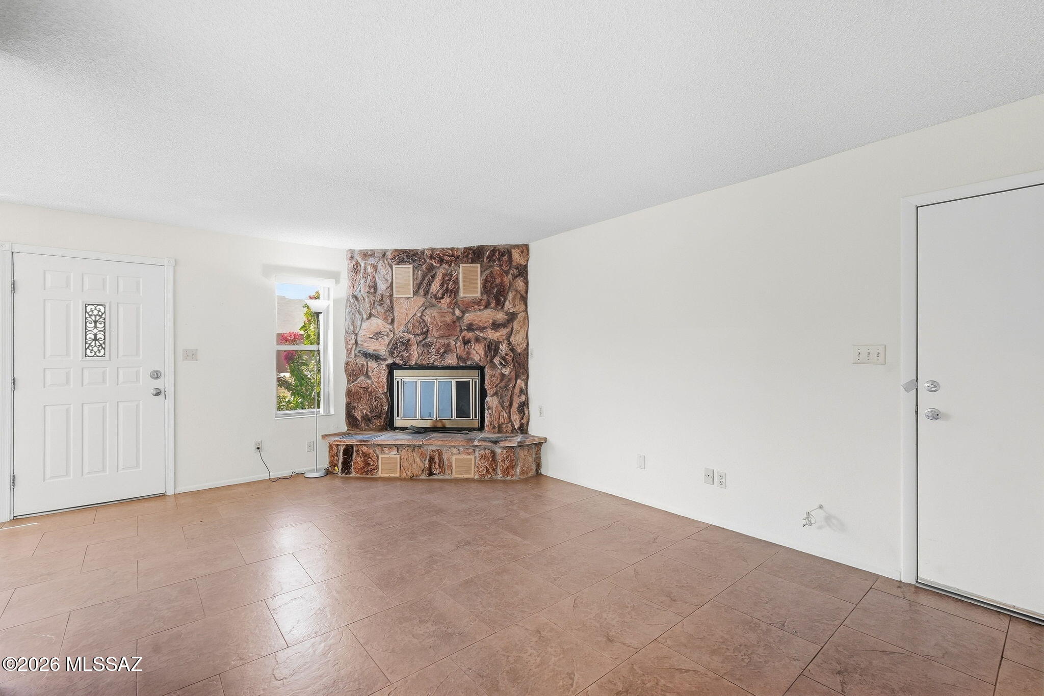 Sierra Twnhss. (1-21) - Residential
