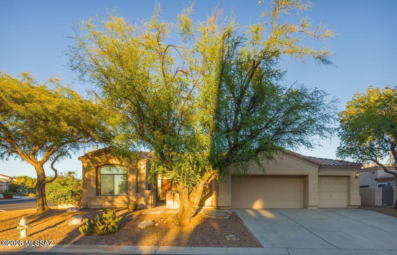 Awesome property located in desirable El Conquistador Golf Community. This beautiful home in Canada Hills has 3 bedrooms plus den and 2 full bathrooms, very spacious rooms throughout, Kitchen offers lots of storage, cabinets and countertop space, and stainless appliances, primary bedroom has wonderful bathroom and walk-in closet, ceiling fans, & 3 car garage. Back yard is easy care with fruit trees and large covered patio. Close to shopping, restaurant's, walking paths and golf course. This property will be available 10/15/2026.