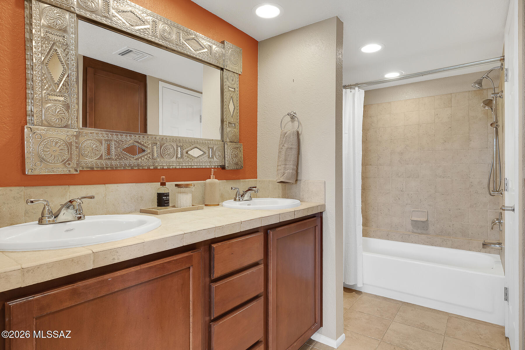 Ventana Vista Condominiums - Residential