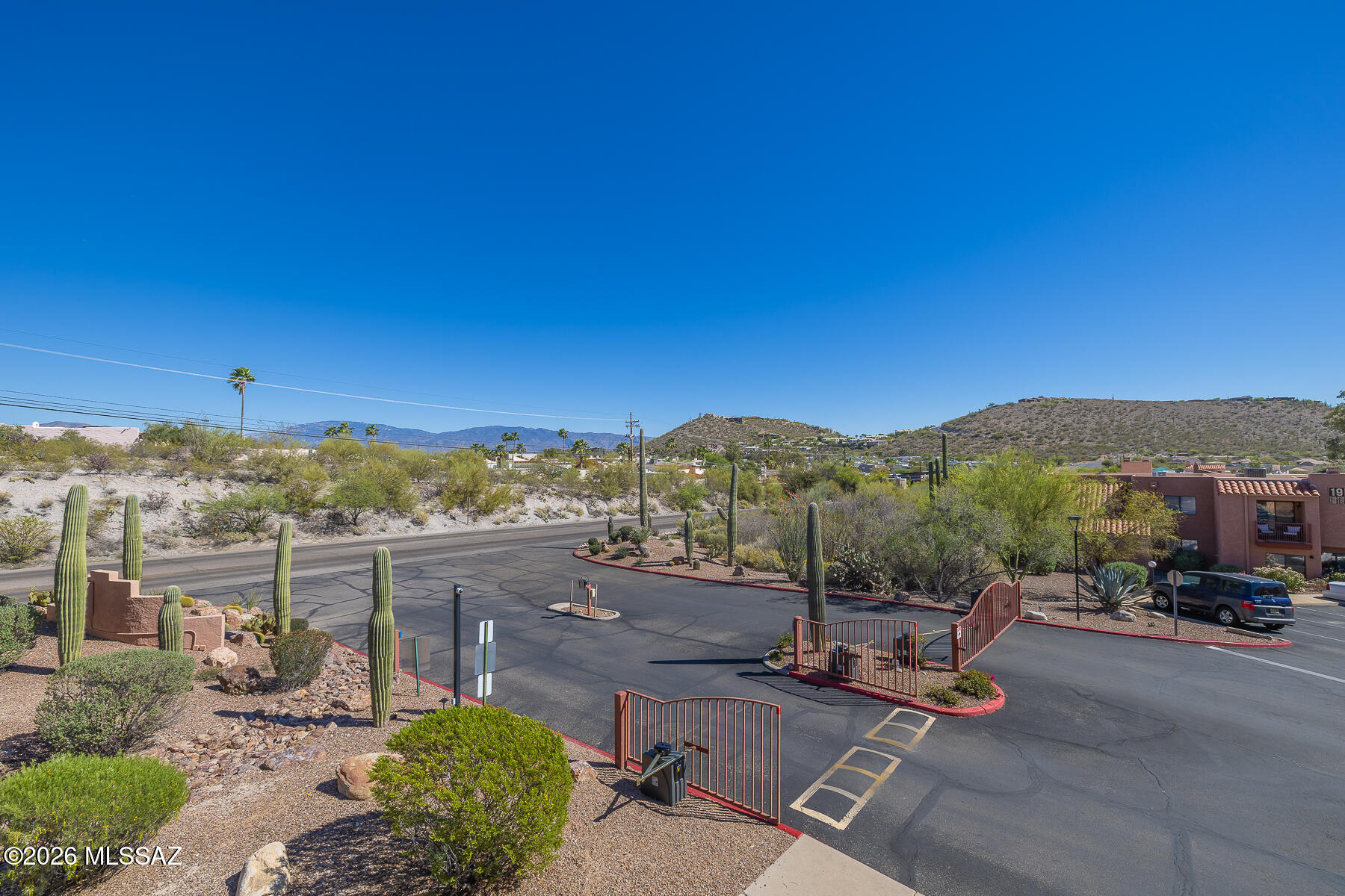 Ventana Vista Condominiums - Residential