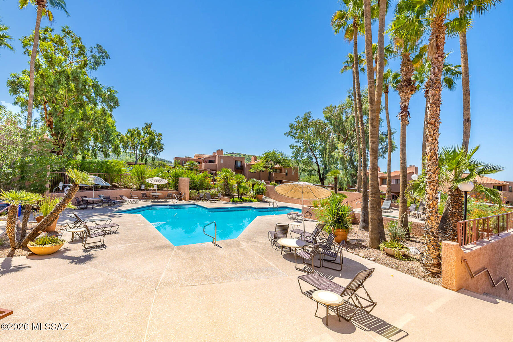 Ventana Vista Condominiums - Residential