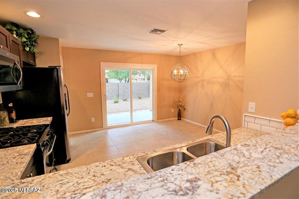 Rancho Vistoso Neighborhood 10 - Residential Lease