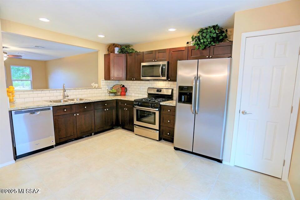 Rancho Vistoso Neighborhood 10 - Residential Lease