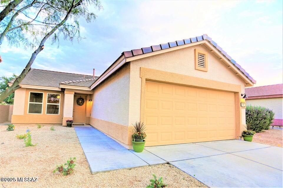Rancho Vistoso Neighborhood 10 - Residential Lease