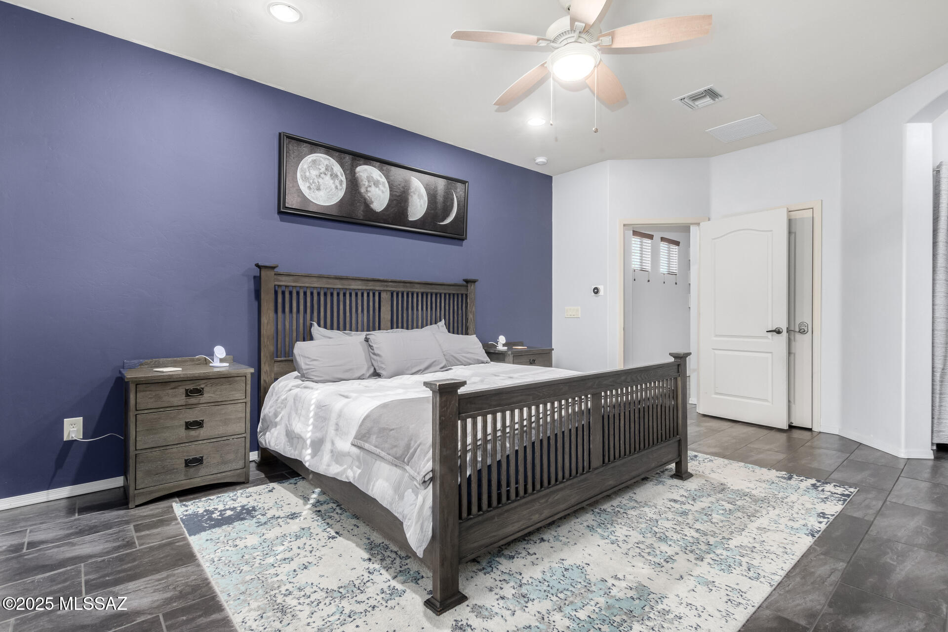 River Walk (1-140) - Residential