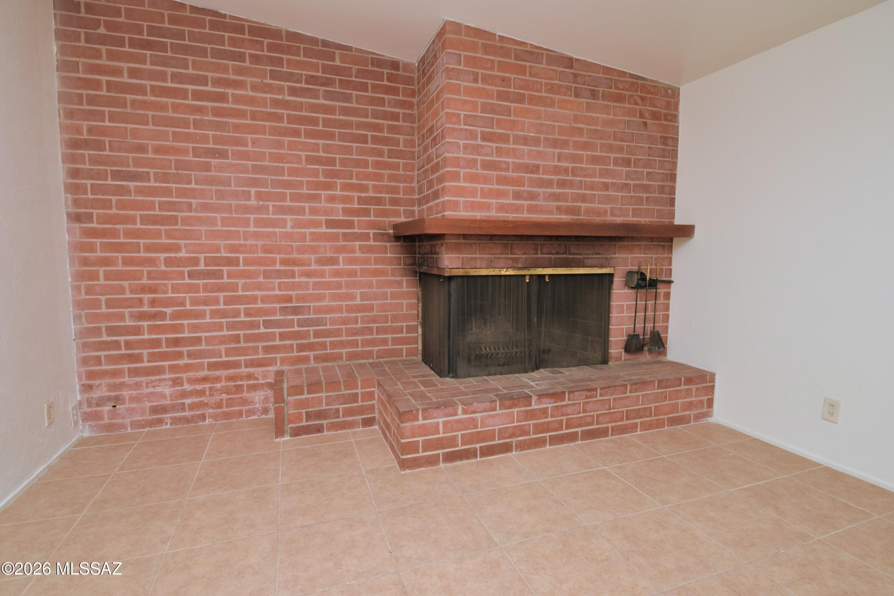 Green Hills - Residential Lease