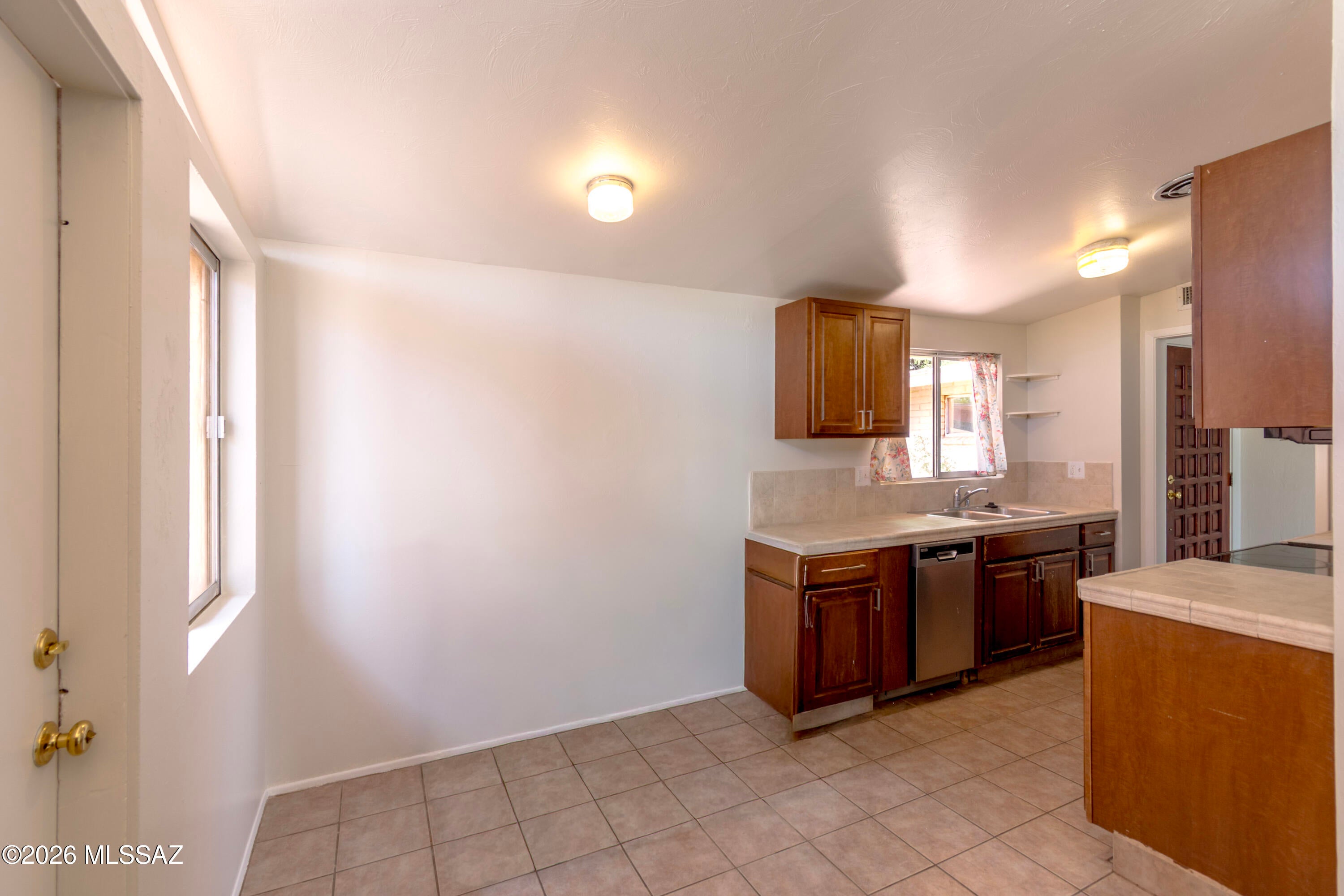Miramonte Terr - Residential