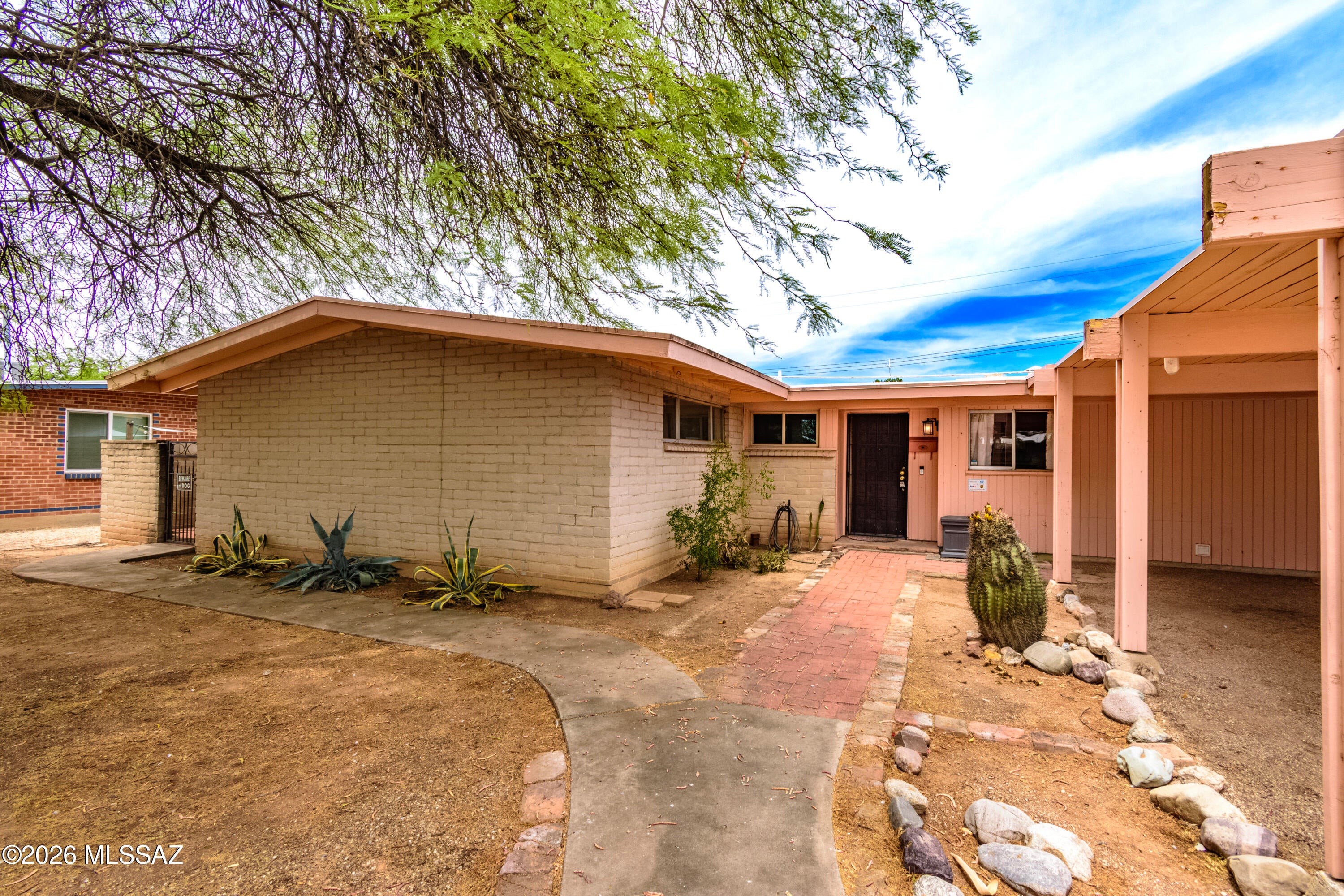 Miramonte Terr - Residential