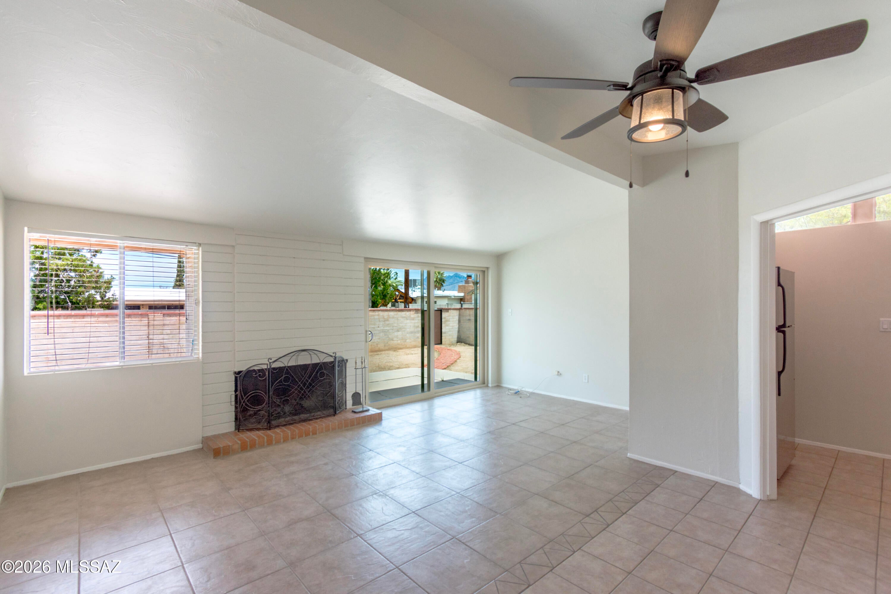 Miramonte Terr - Residential
