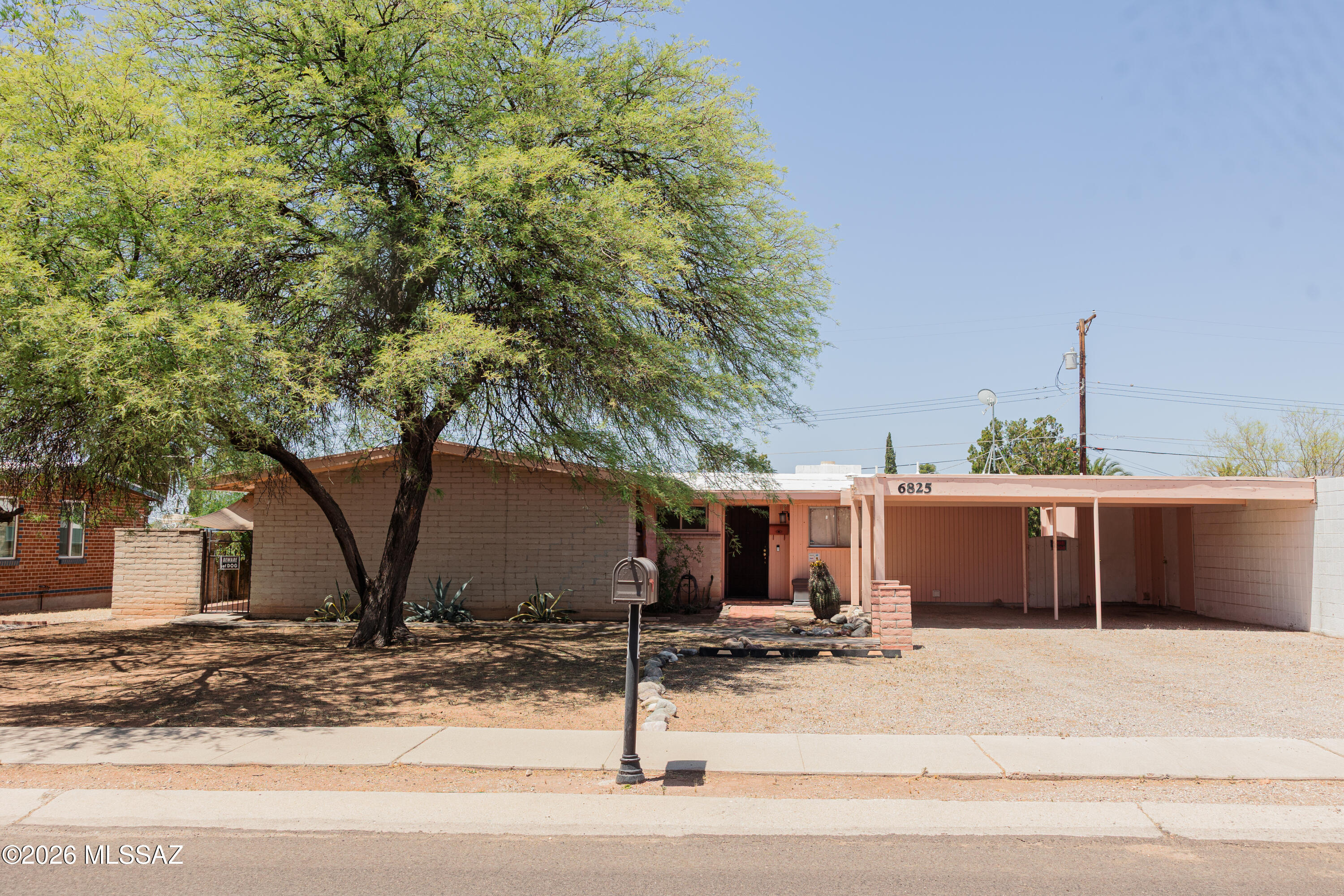 Miramonte Terr - Residential