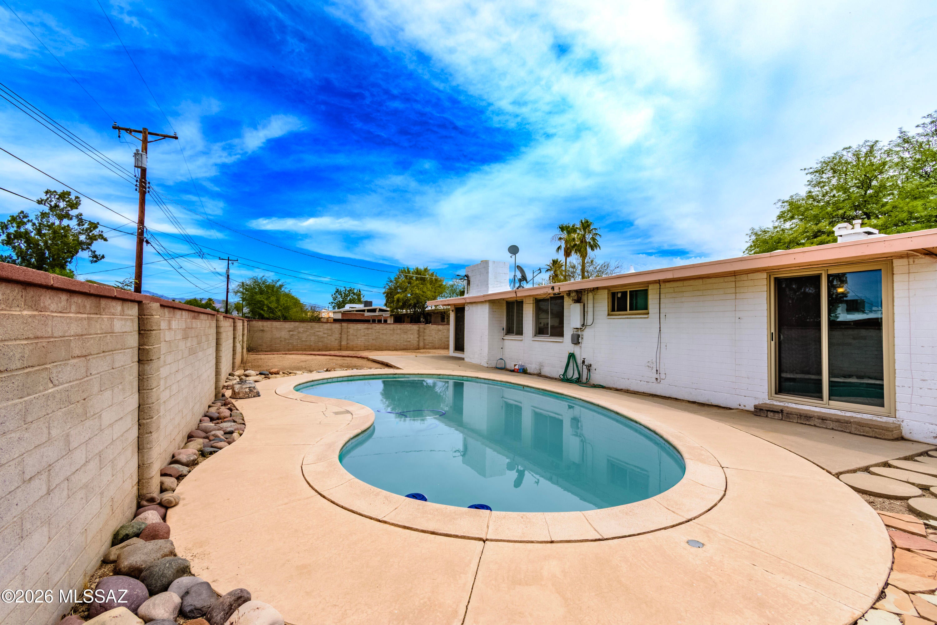 Miramonte Terr - Residential