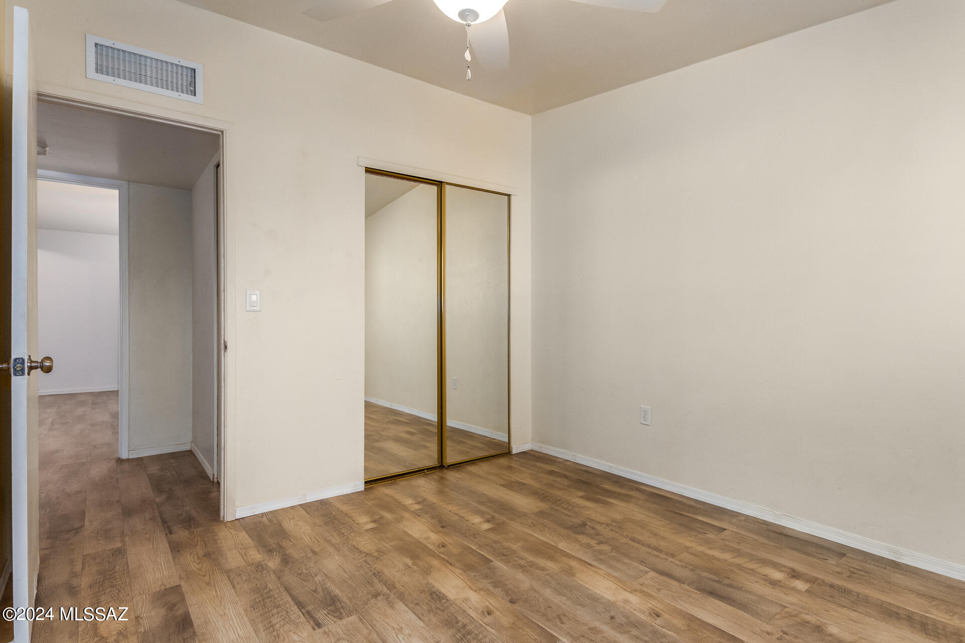 Carriage Hill No. 3 (351-432) - Residential Lease