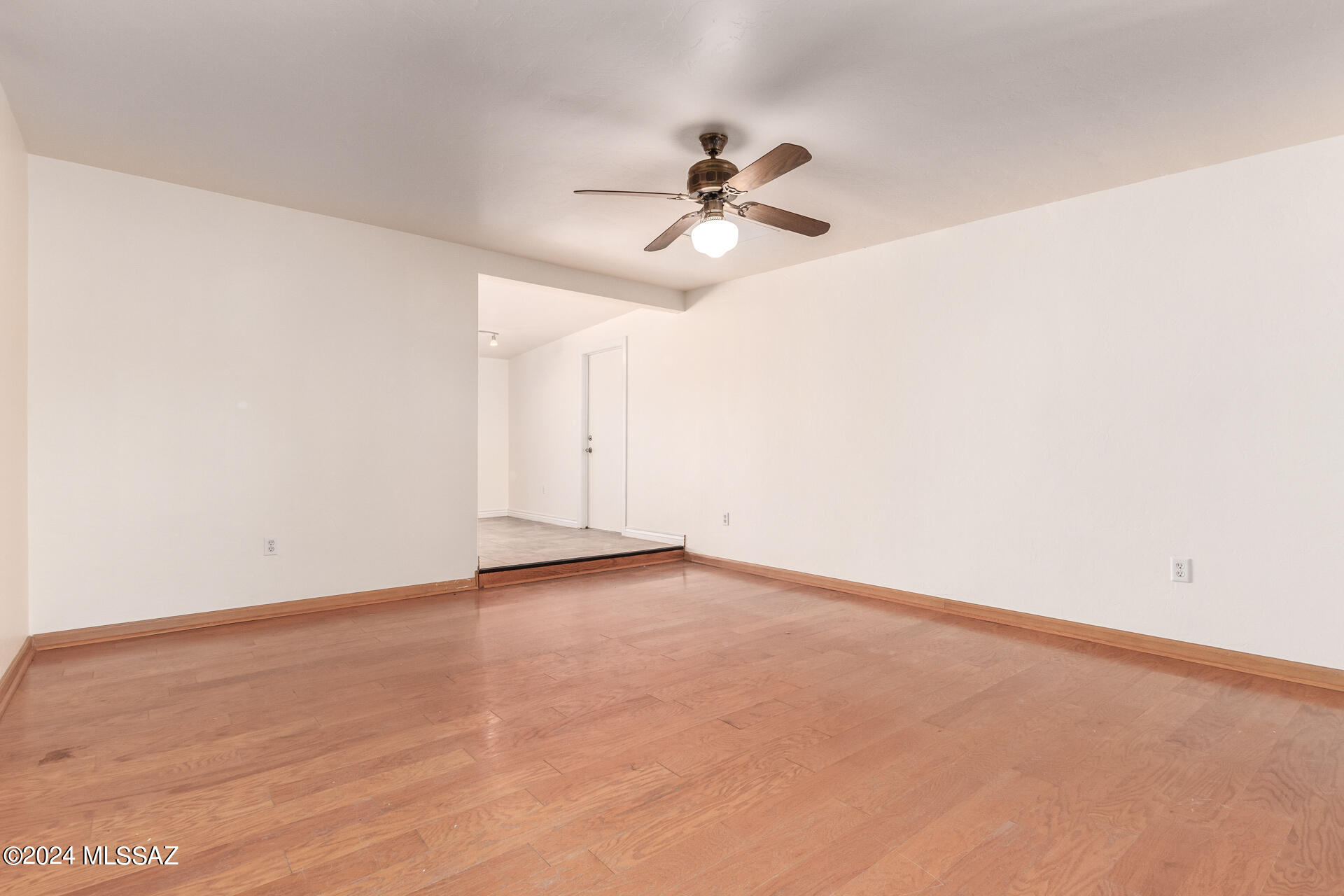 Carriage Hill No. 3 (351-432) - Residential Lease