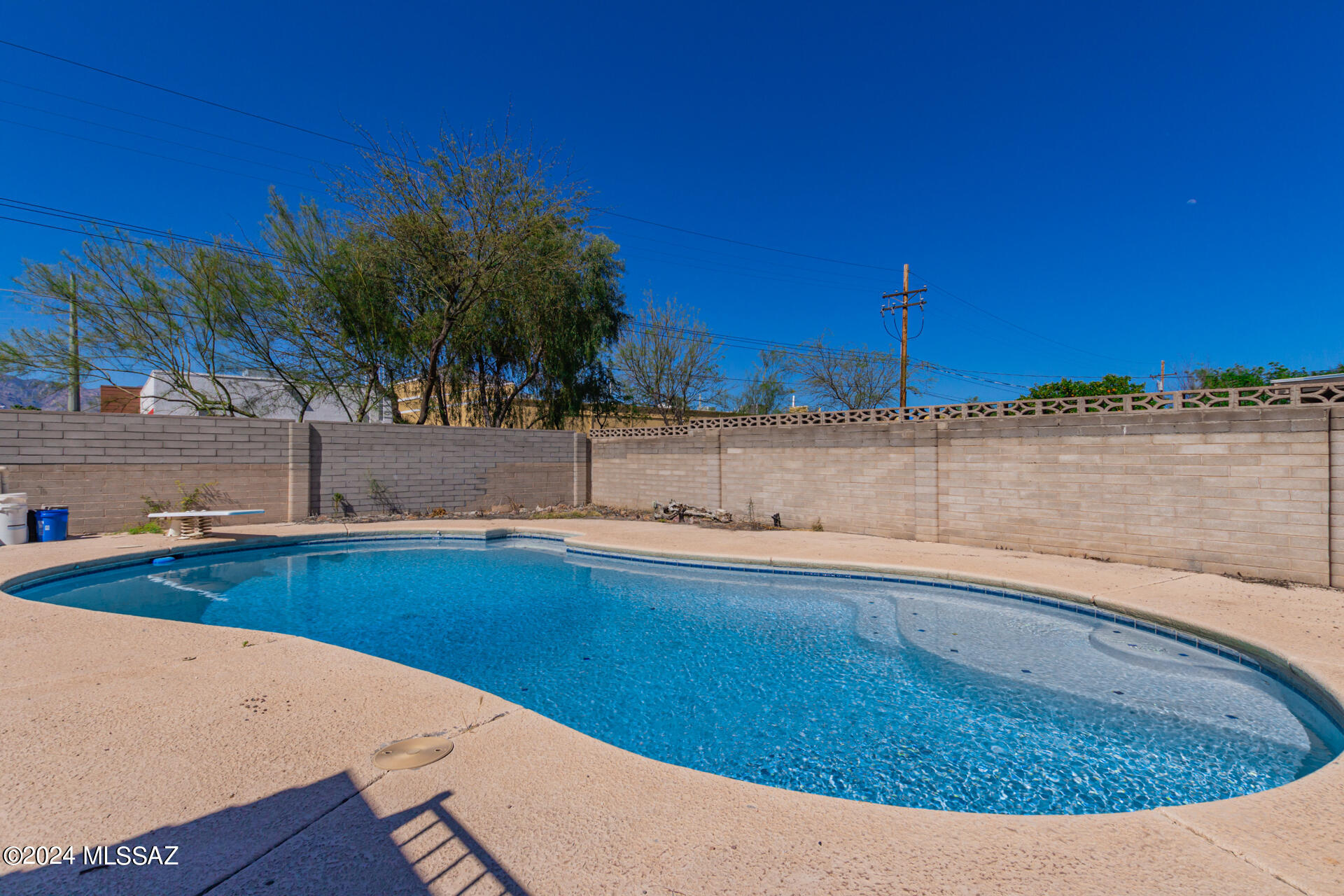 Carriage Hill No. 3 (351-432) - Residential Lease