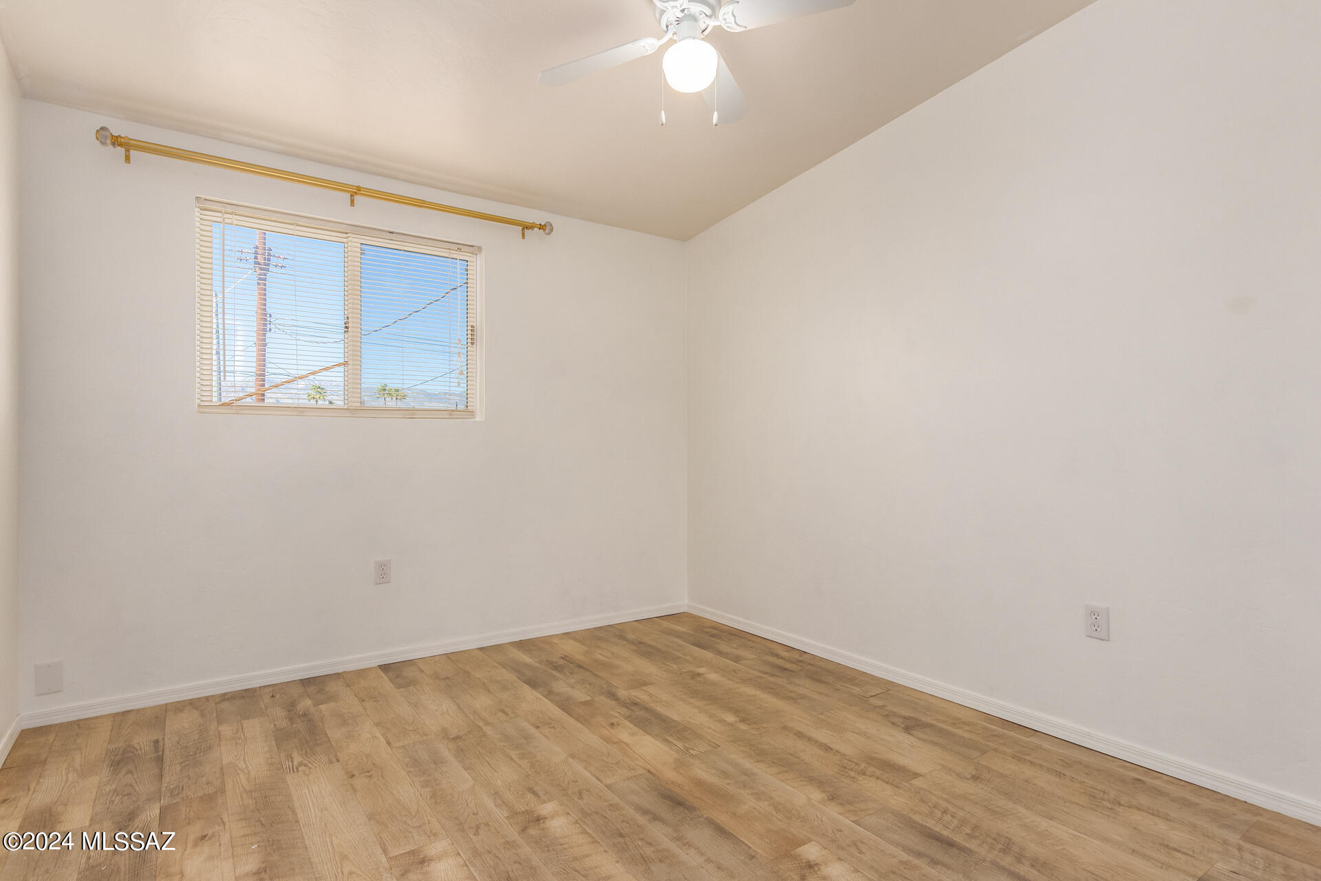 Carriage Hill No. 3 (351-432) - Residential Lease