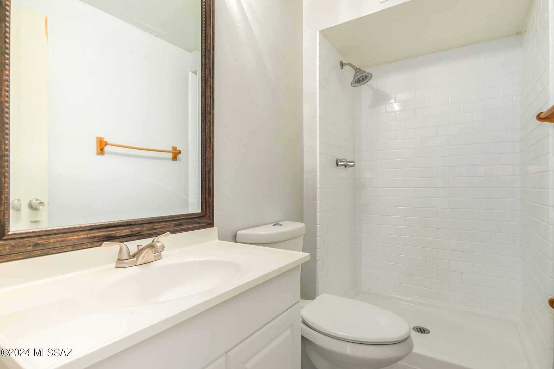 Carriage Hill No. 3 (351-432) - Residential Lease