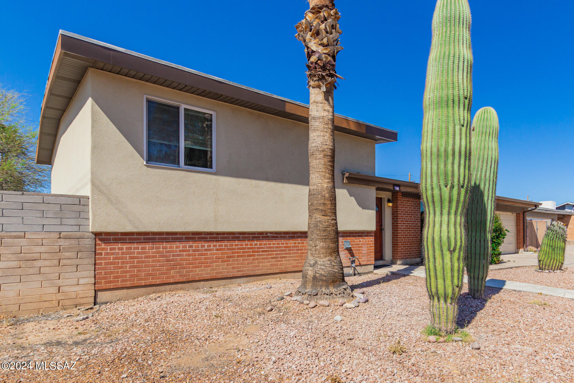 Carriage Hill No. 3 (351-432) - Residential Lease