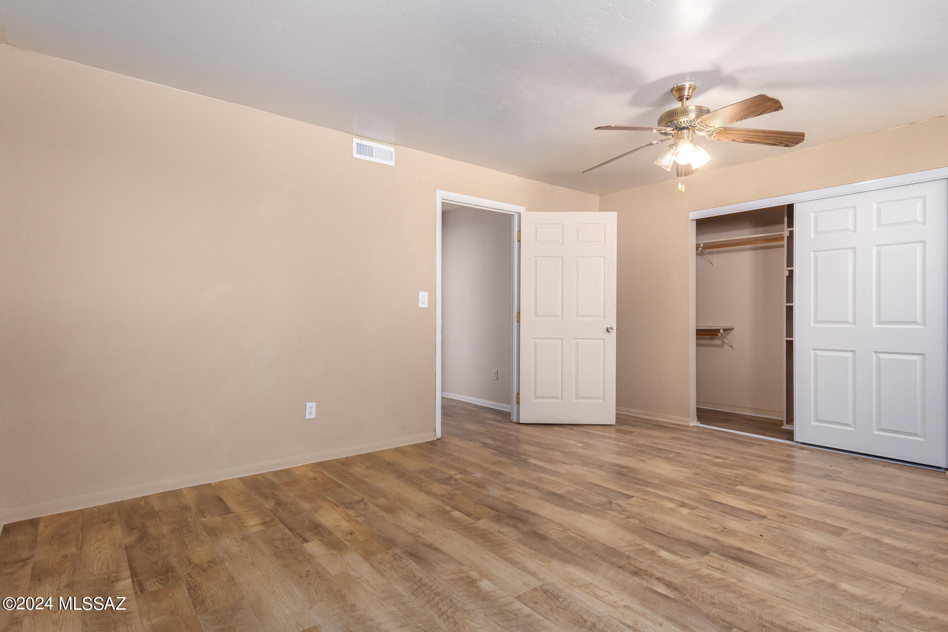 Carriage Hill No. 3 (351-432) - Residential Lease
