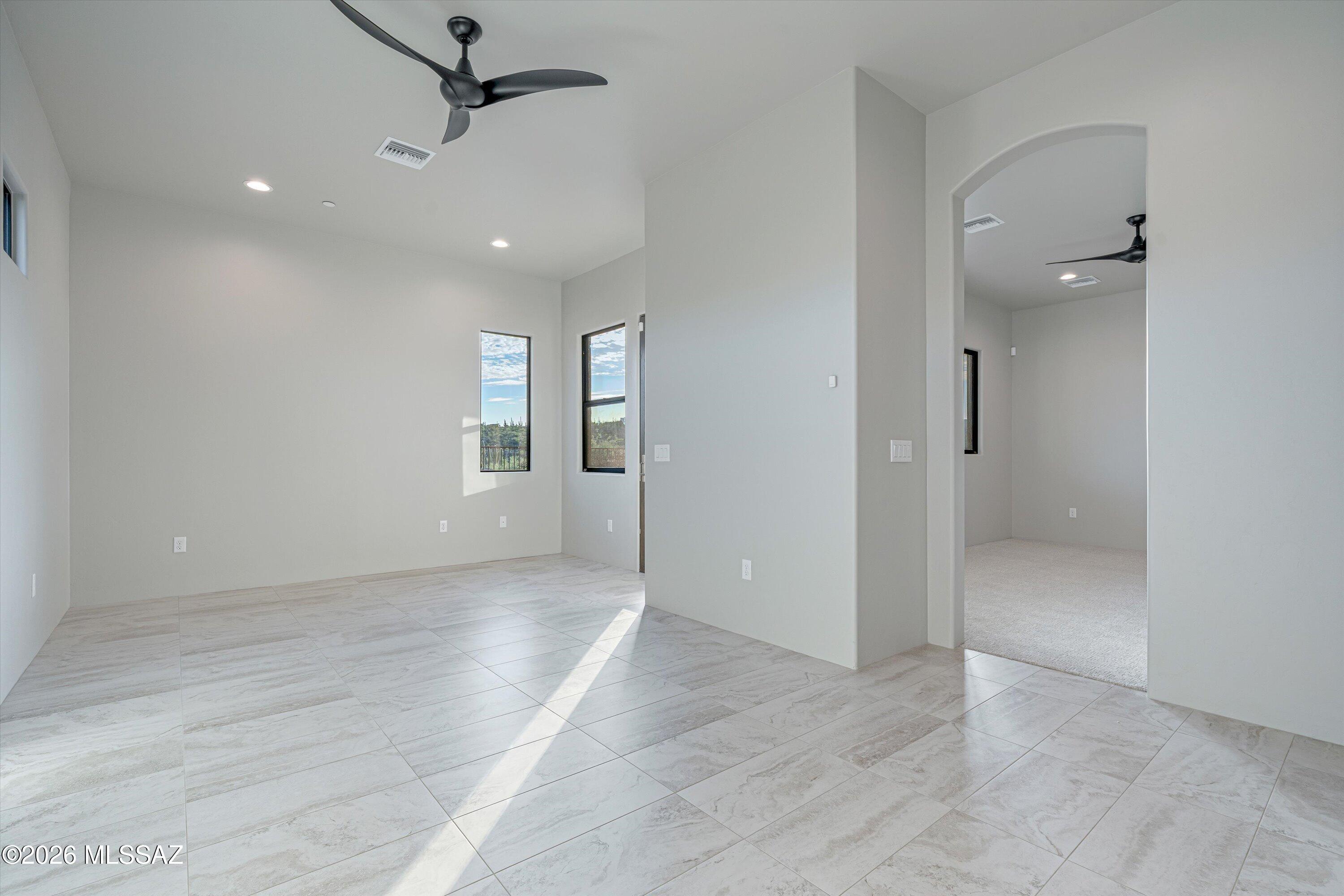 Honey Bee Ridge(The Estates At) - Residential