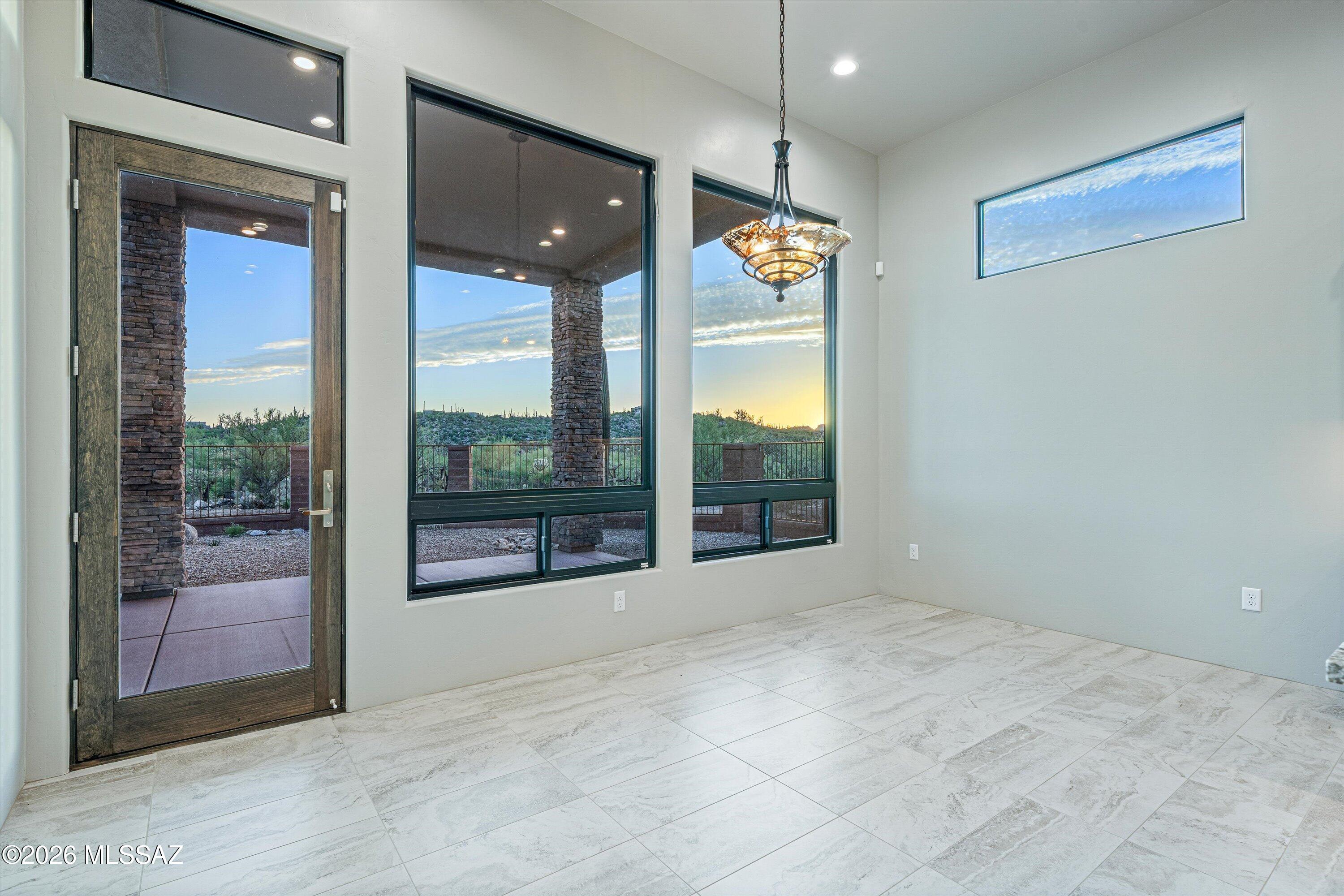 Honey Bee Ridge(The Estates At) - Residential