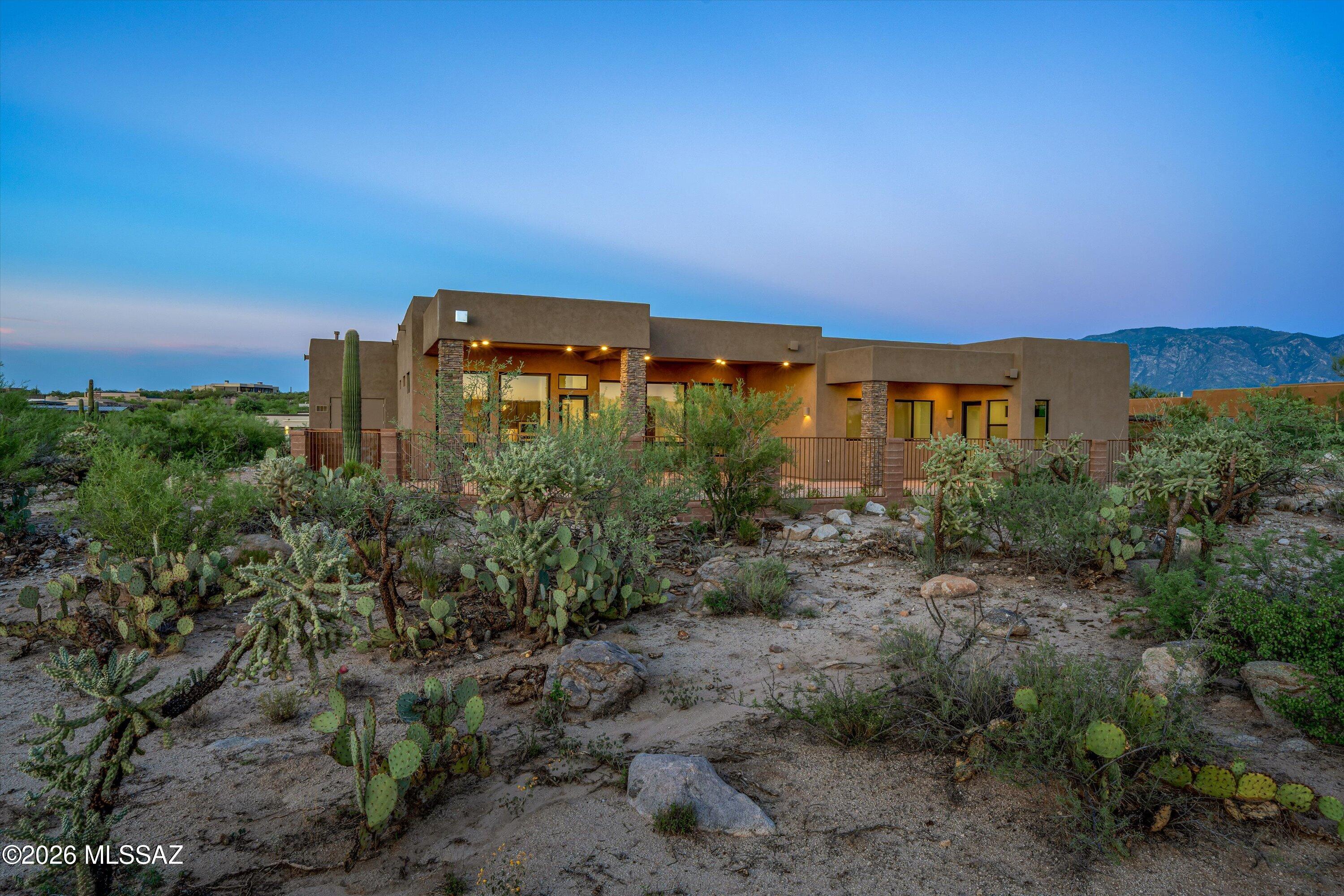 Honey Bee Ridge(The Estates At) - Residential