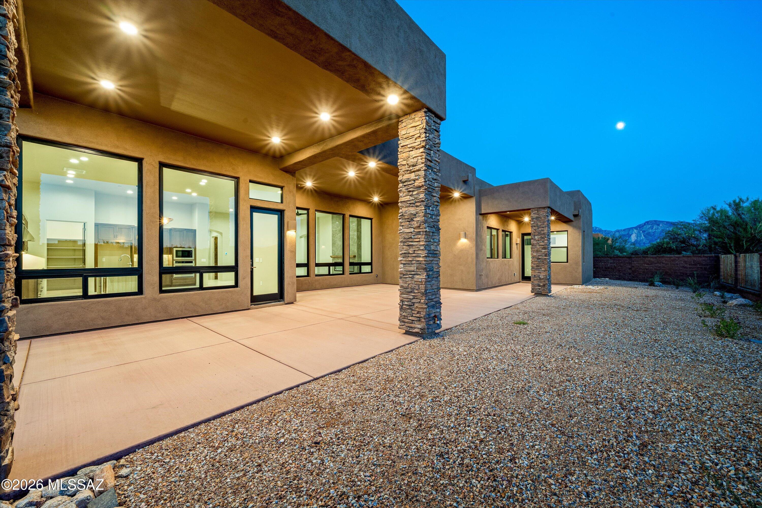 Honey Bee Ridge(The Estates At) - Residential