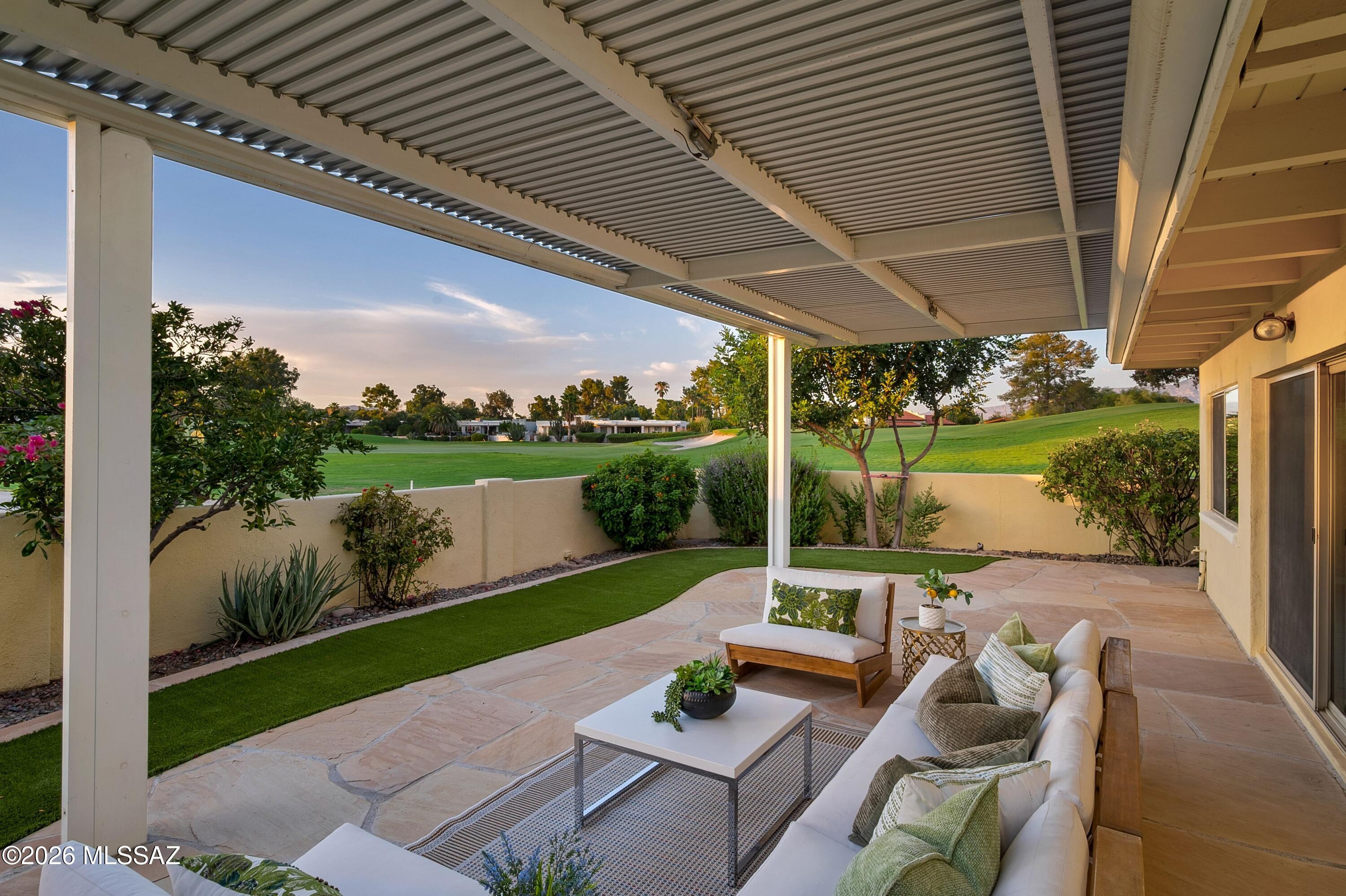 Casas De Oro(1-2) - Residential