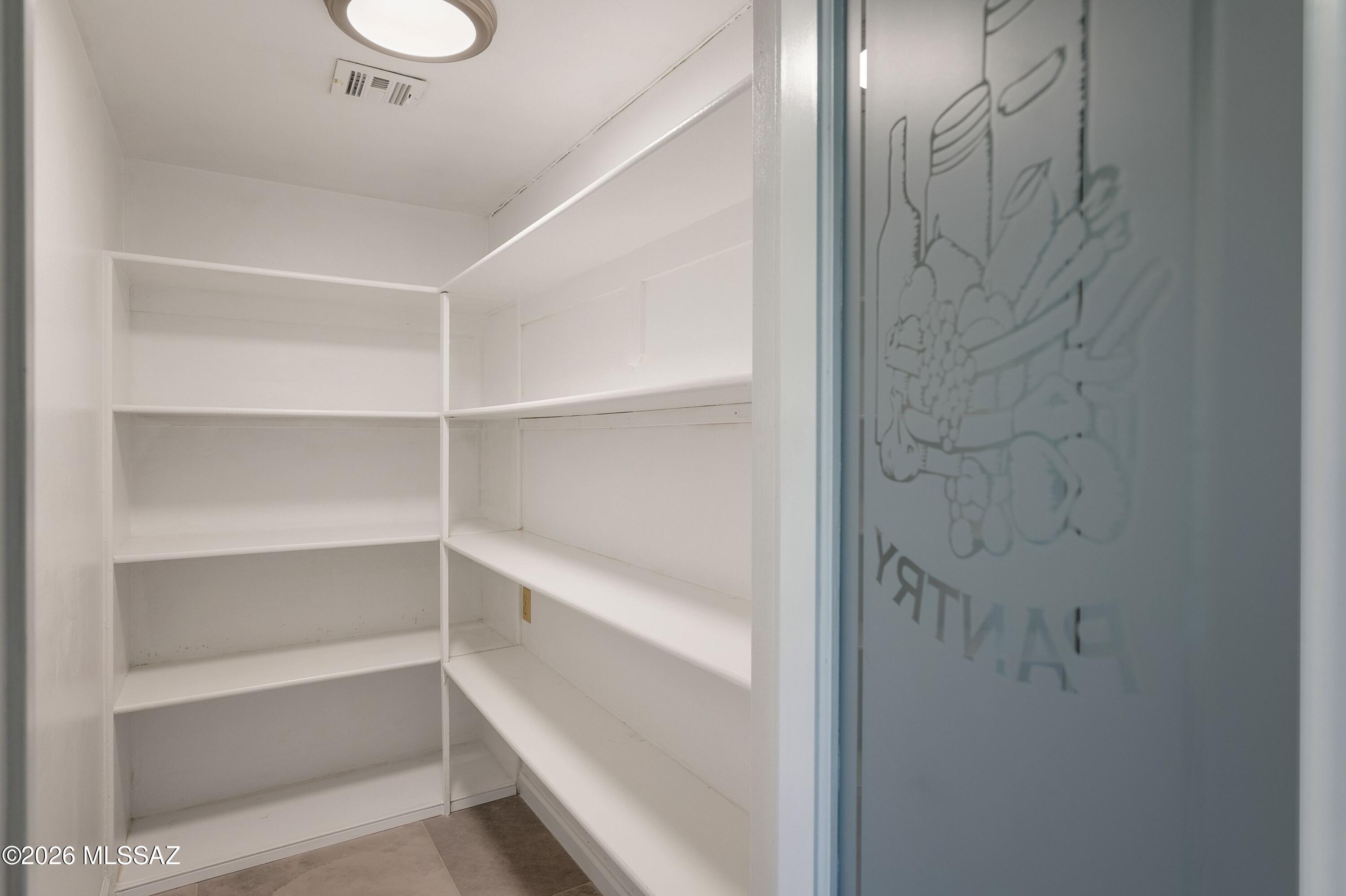 Casas De Oro(1-2) - Residential
