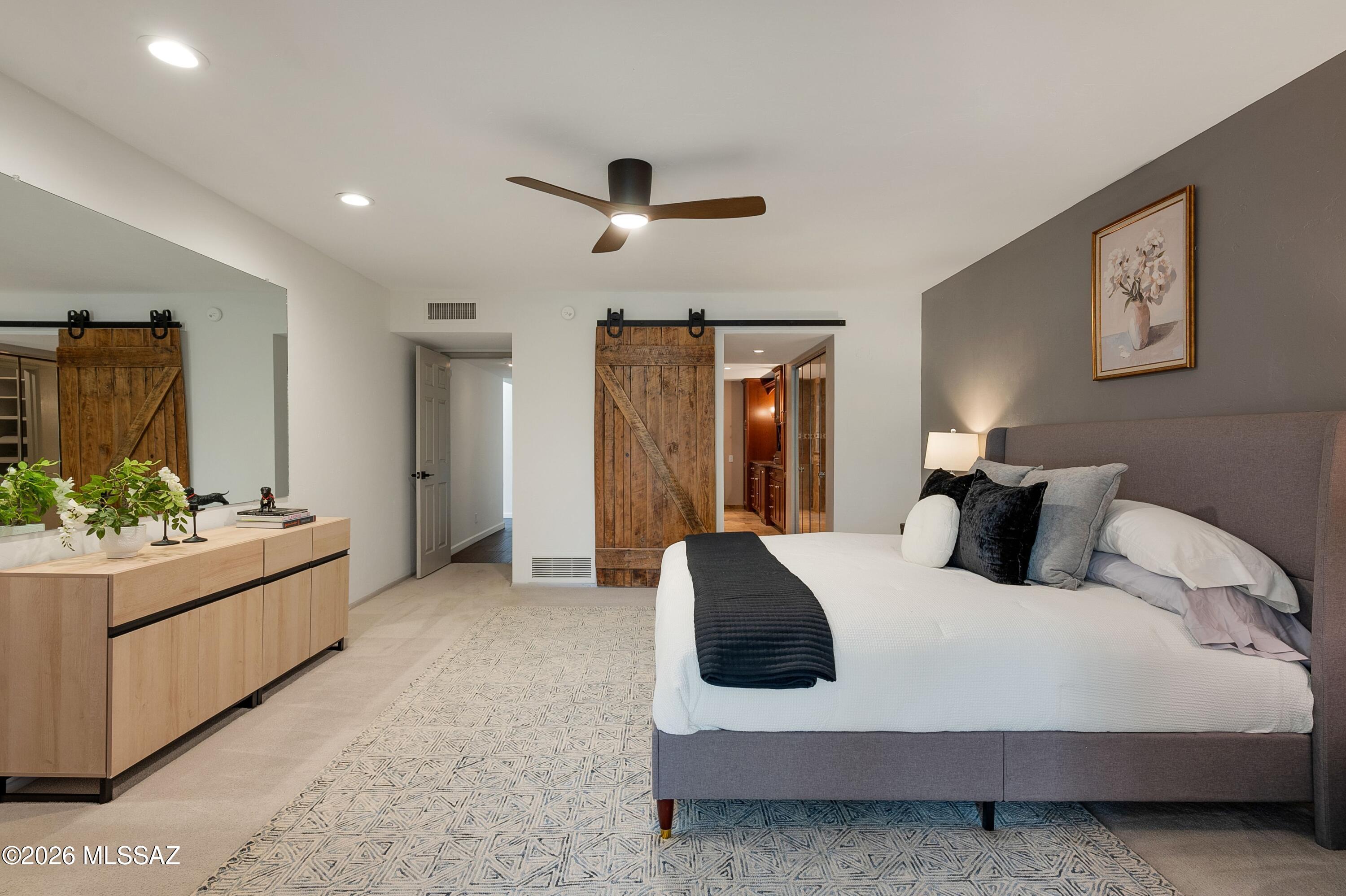 Casas De Oro(1-2) - Residential