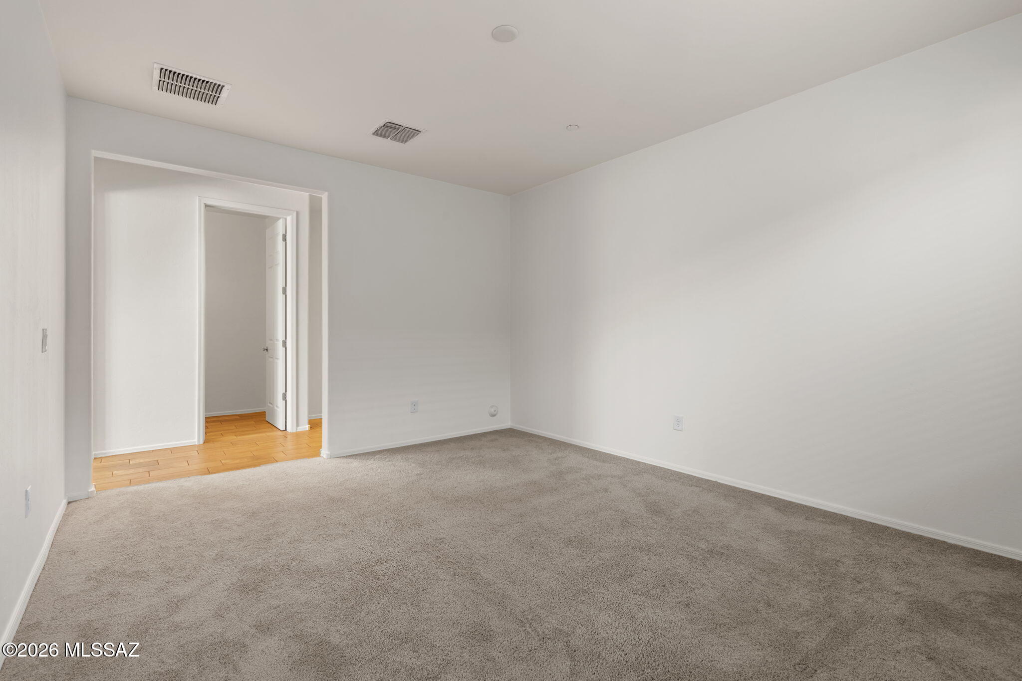 Linda Vista Heights SQ20161440591 - Residential Lease