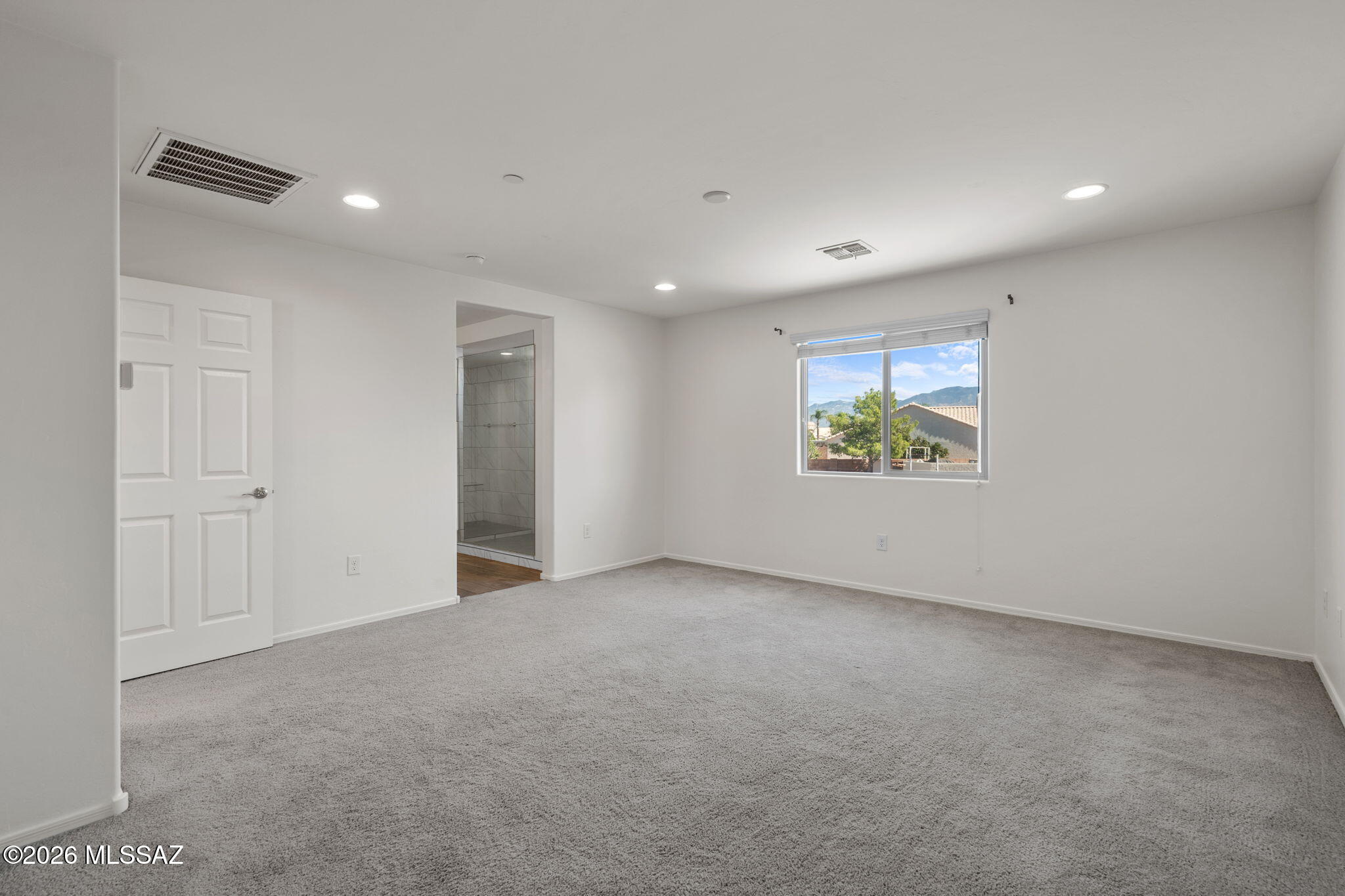 Linda Vista Heights SQ20161440591 - Residential Lease