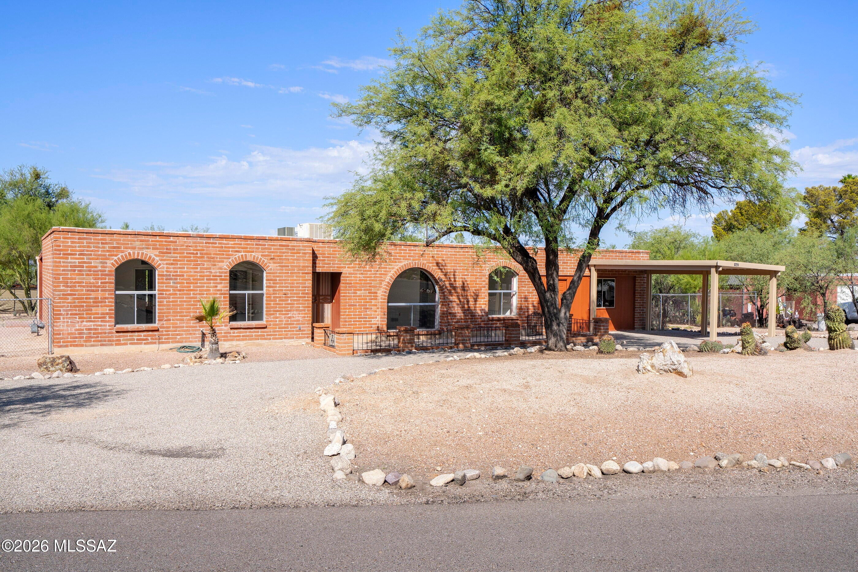 Casas Adobes West (1-220) - Residential