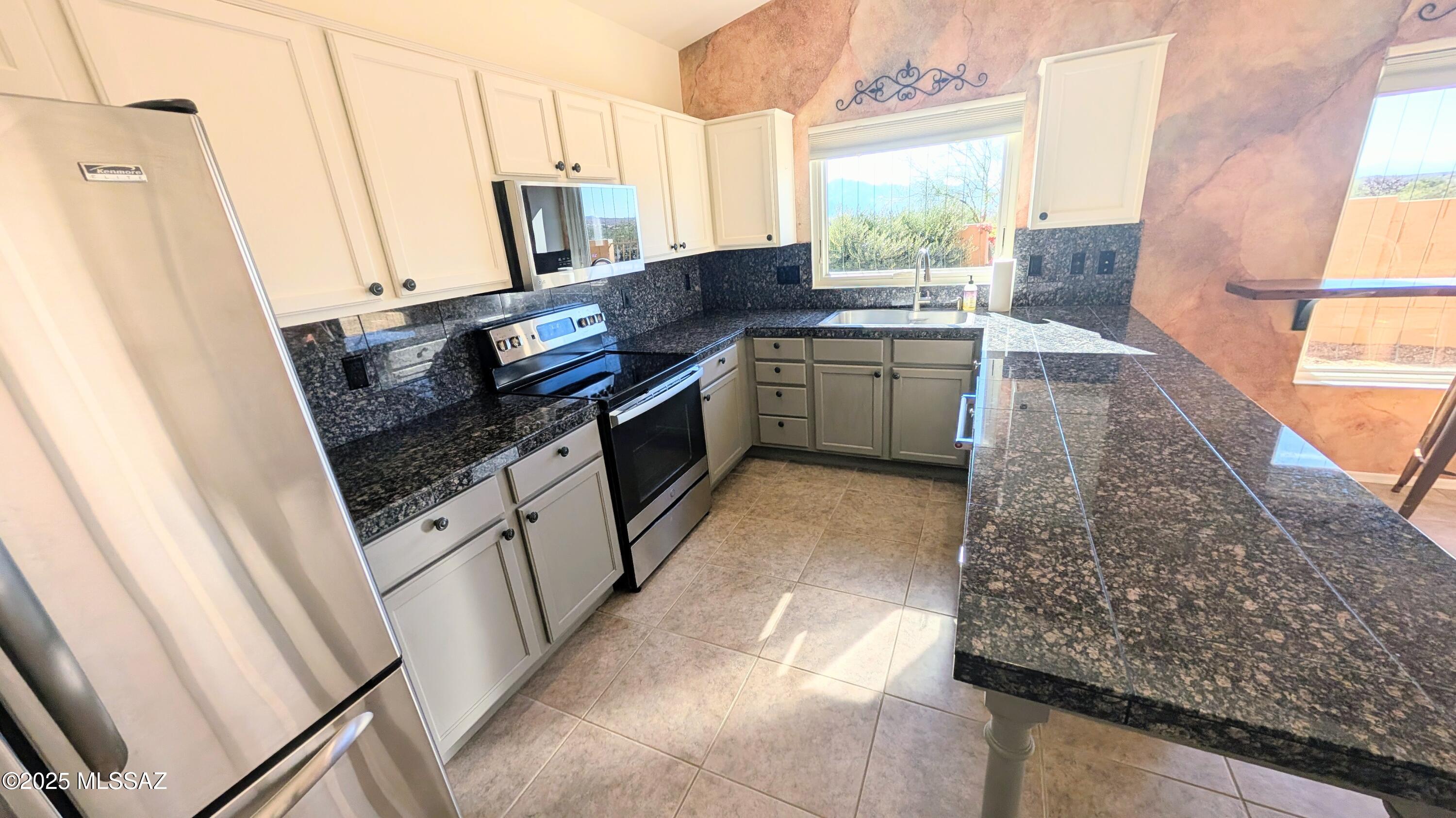 Saddlebrooke - Residential Lease