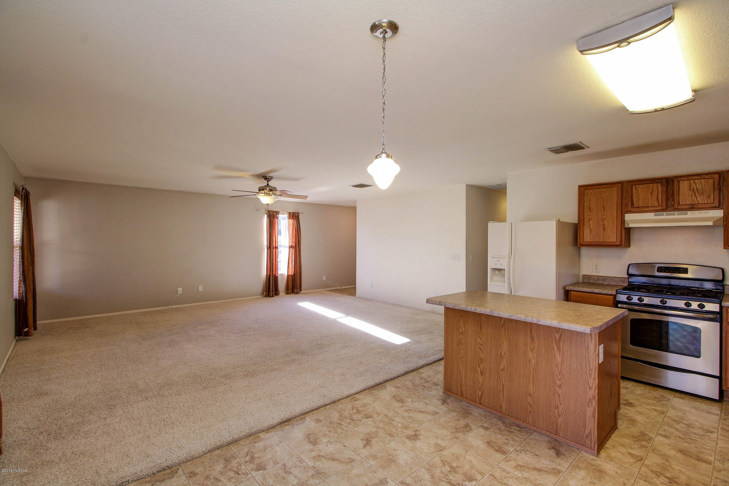 Tierra Vista Phase I (99-285,299-309,372-383) - Residential Lease