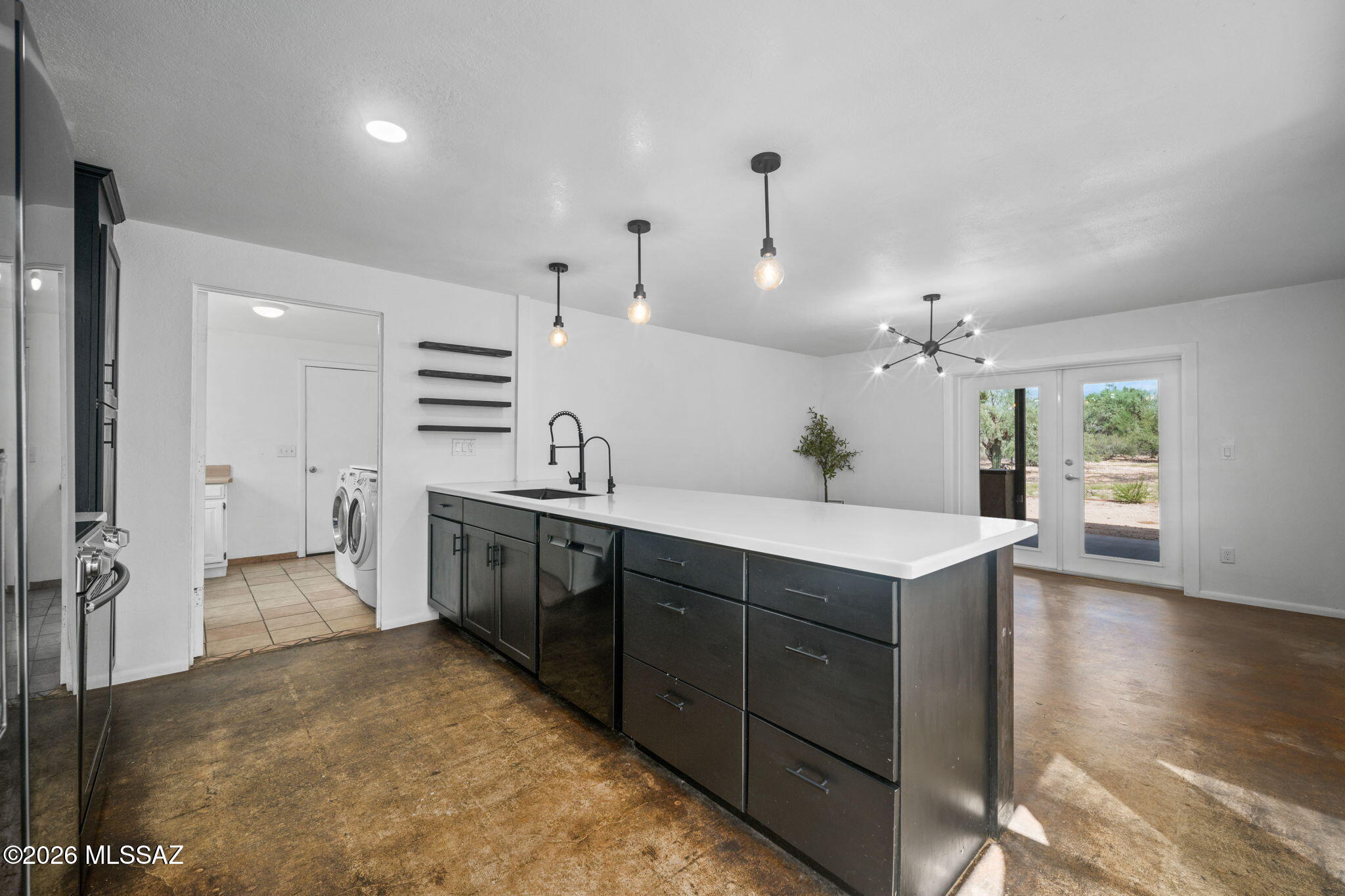 Casas Adobes Estates (541-618) - Residential