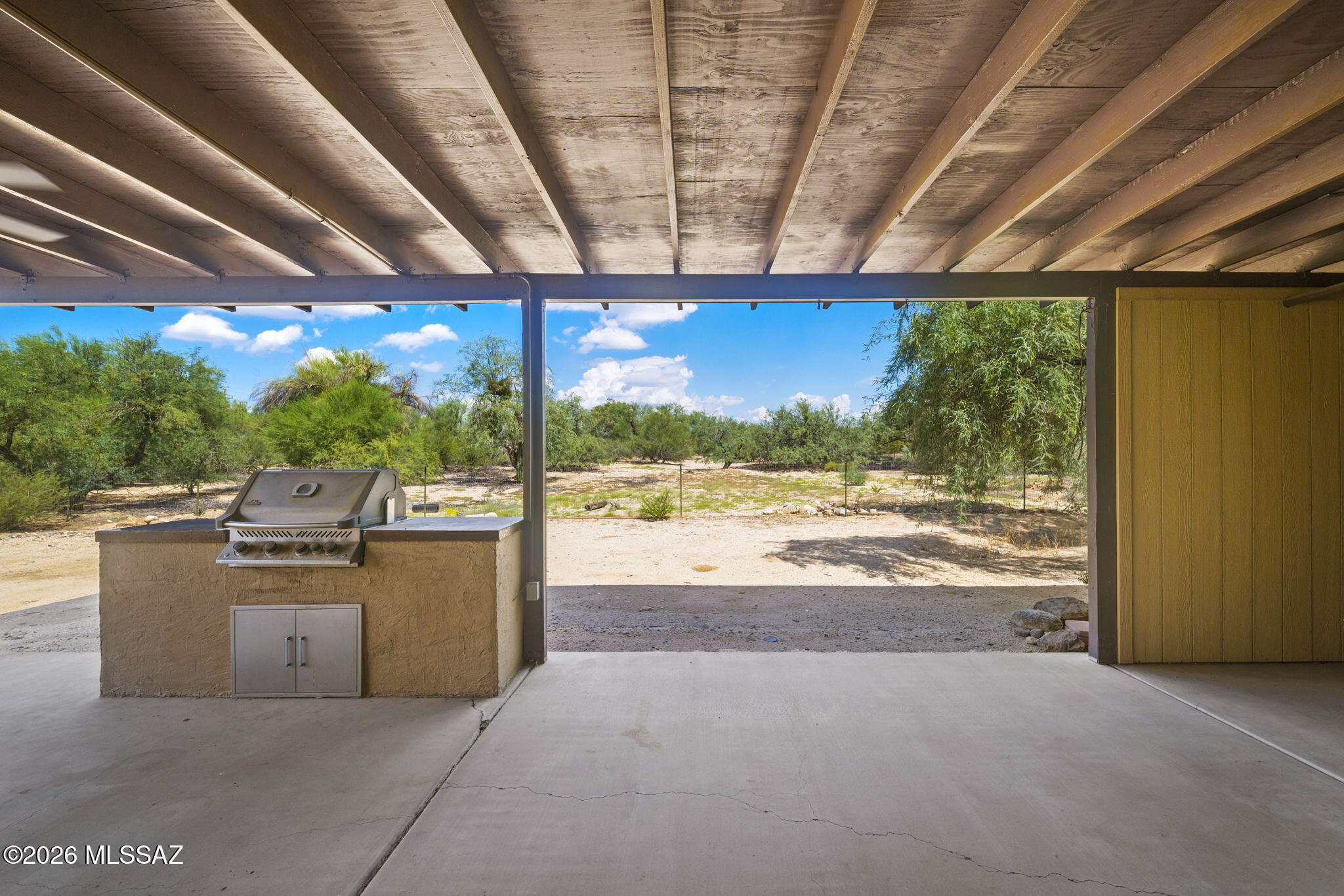 Casas Adobes Estates (541-618) - Residential