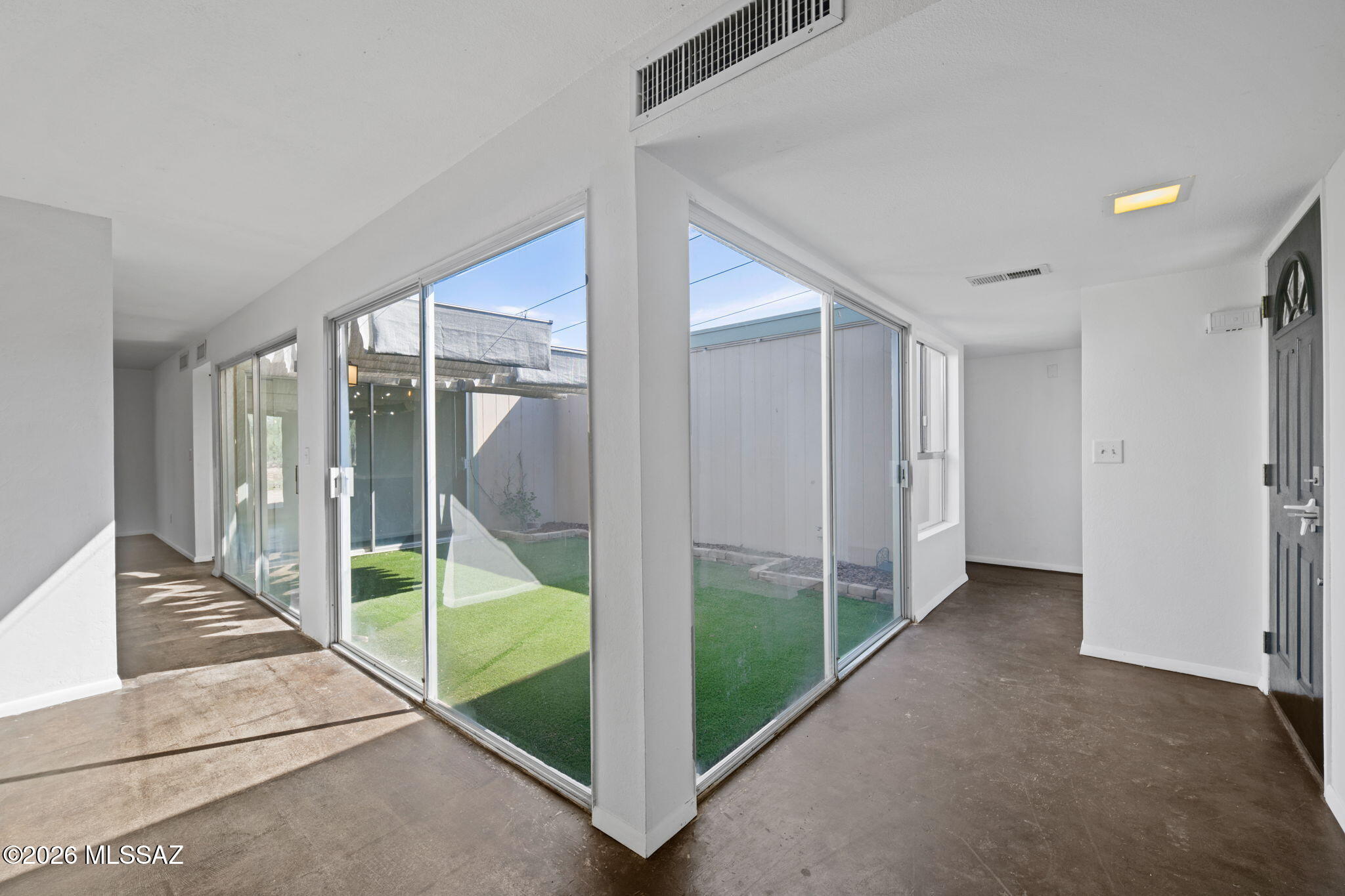 Casas Adobes Estates (541-618) - Residential