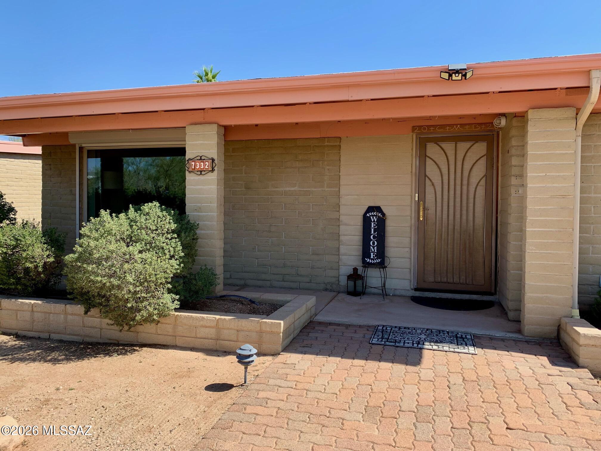 Casas Adobes West (1-220) - Residential