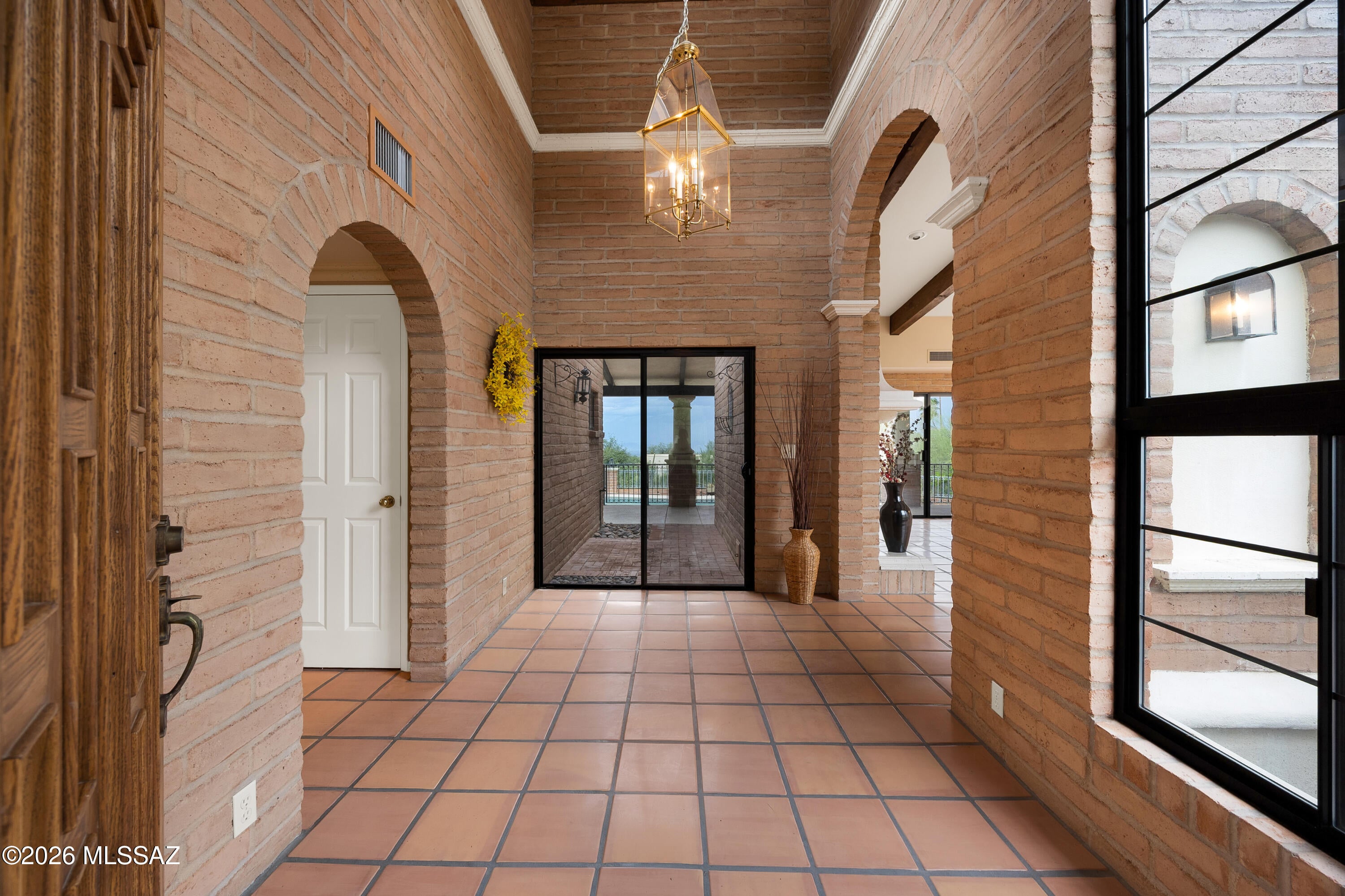 Finisterra (1-210) - Residential