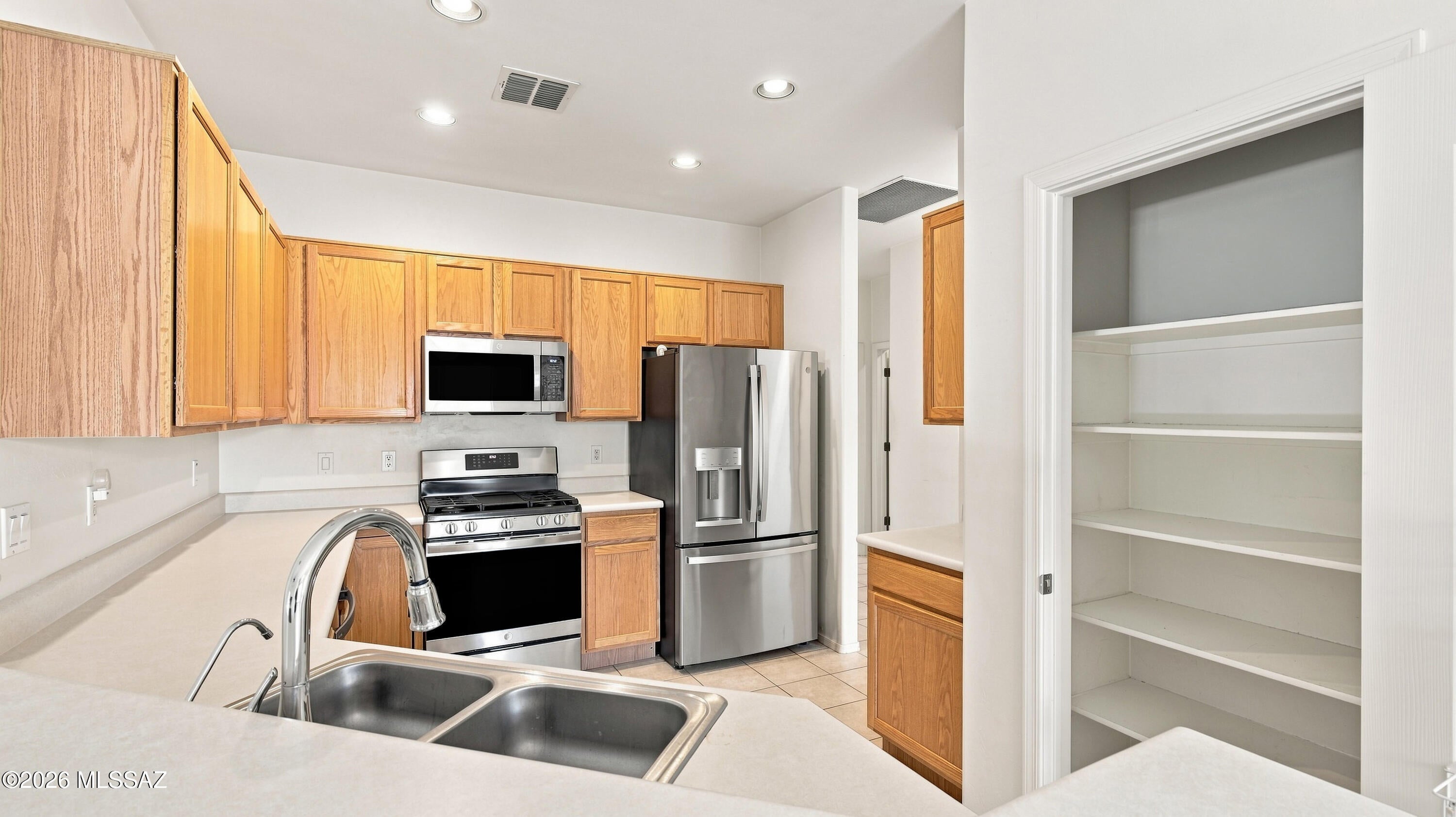 Continental Reserve Block 12 (1-71) - Residential