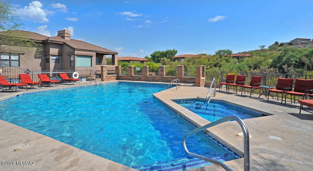 Greens at Ventana Canyon - Residential